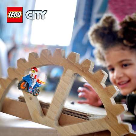 Конструктор LEGO City Rocket Stunt Bike блочный