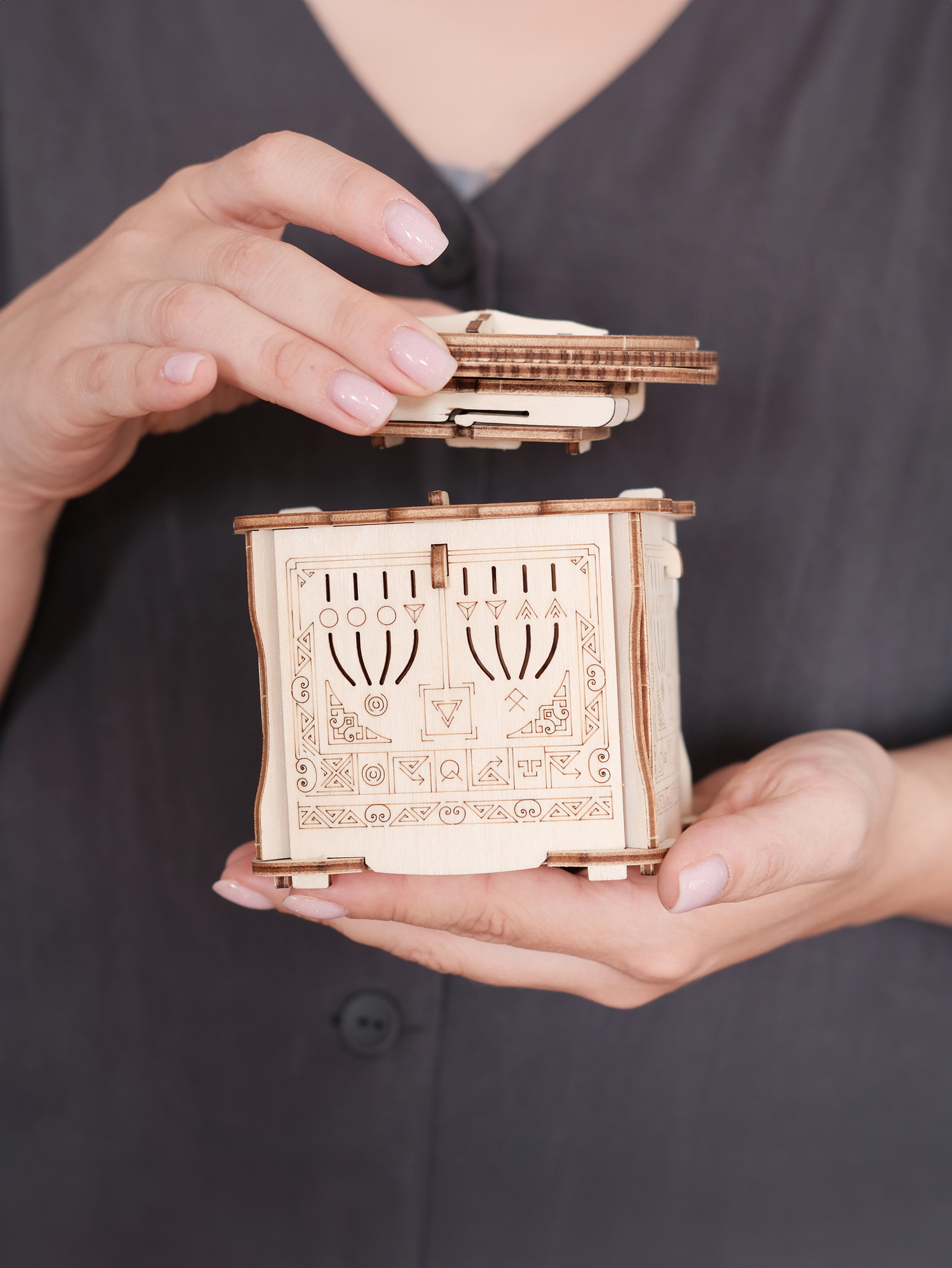 Настольная игра EscapeWelt Шкатулка с секретным замком - фото 8