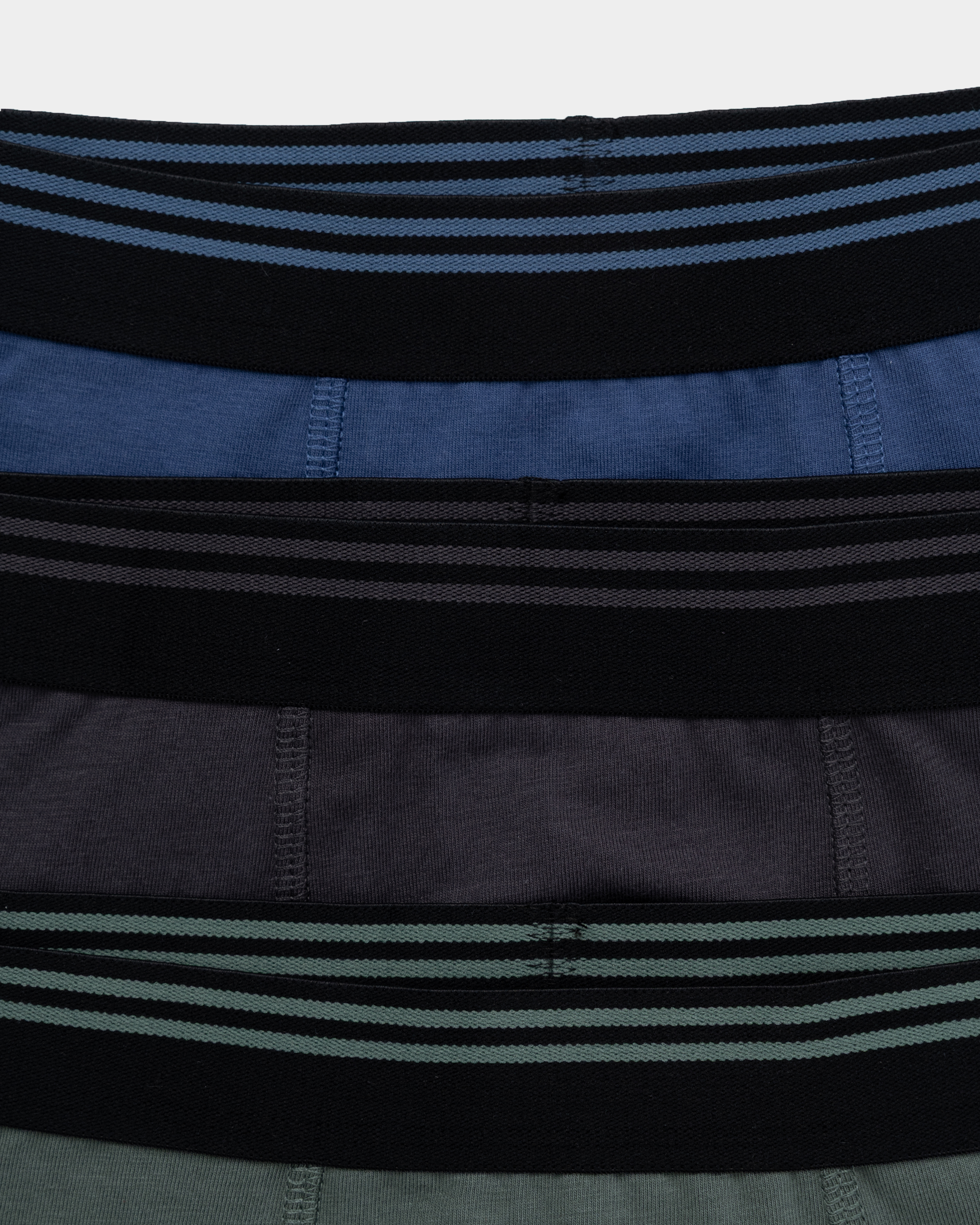 Трусы 3 шт Futurino S26FU2-UB56kb-43 - фото 2