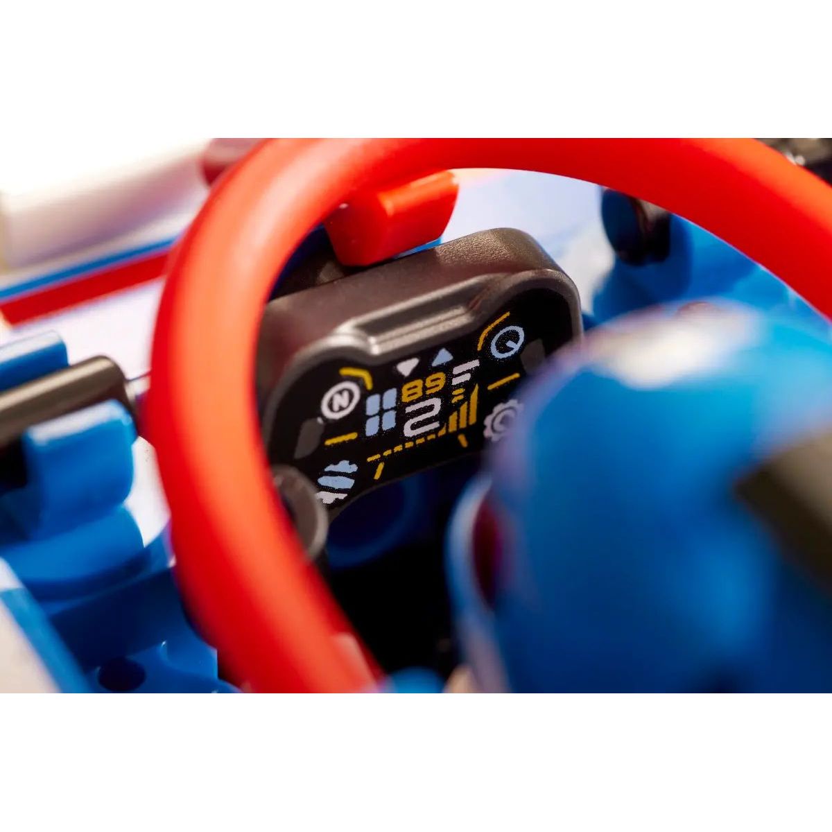 Конструктор LEGO Speed Champions Виза кэш апп РБ 248 дет. - фото 10