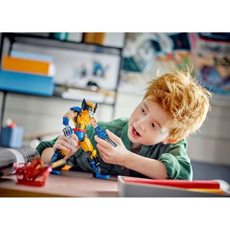 Конструктор LEGO Marvel Super Heroes Wolverine Construction Figure 327 дет.