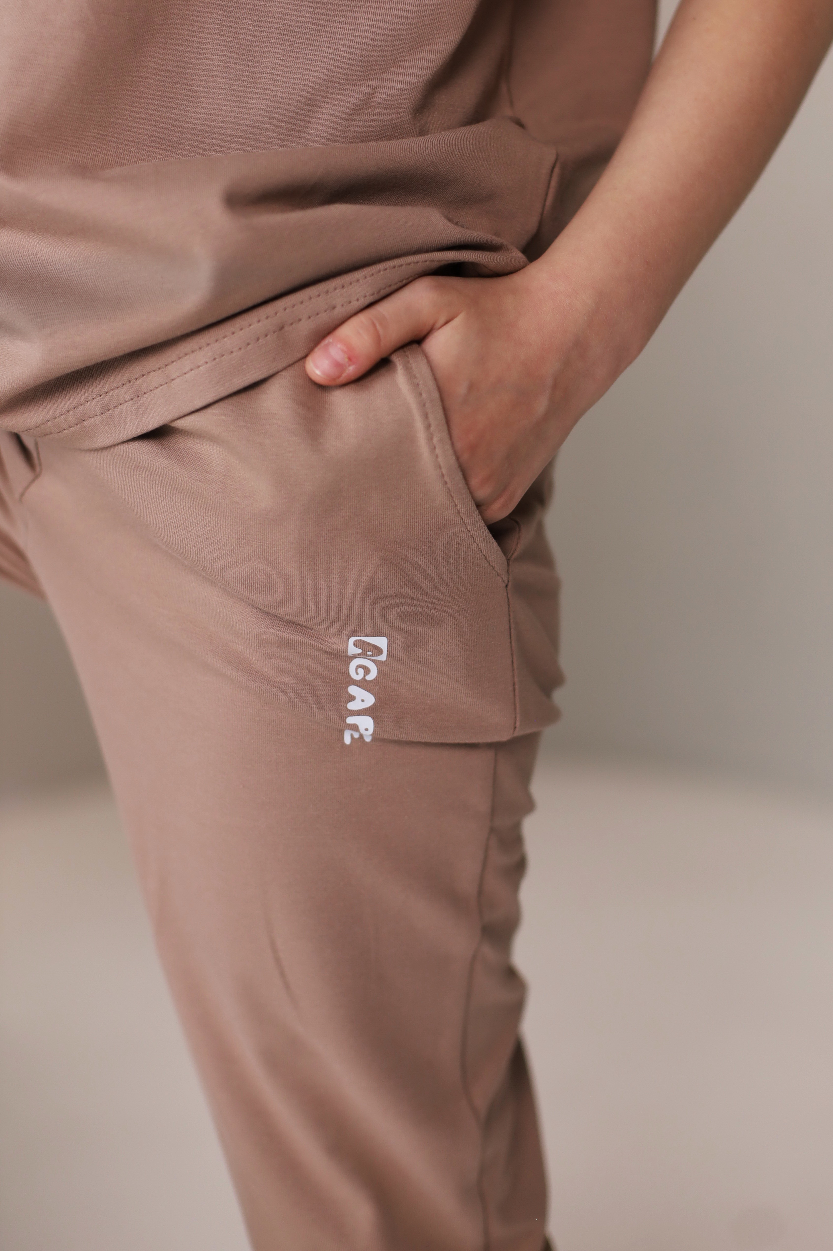 Костюм Агапэ 8017_капучино - фото 9