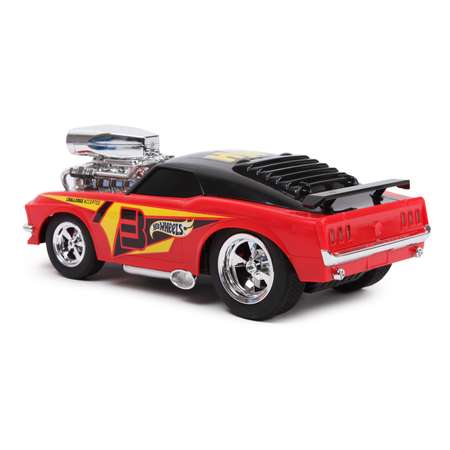 Автомобиль Hot Wheels красный