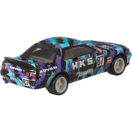 Автомобиль Hot Wheels Nissan 1:64