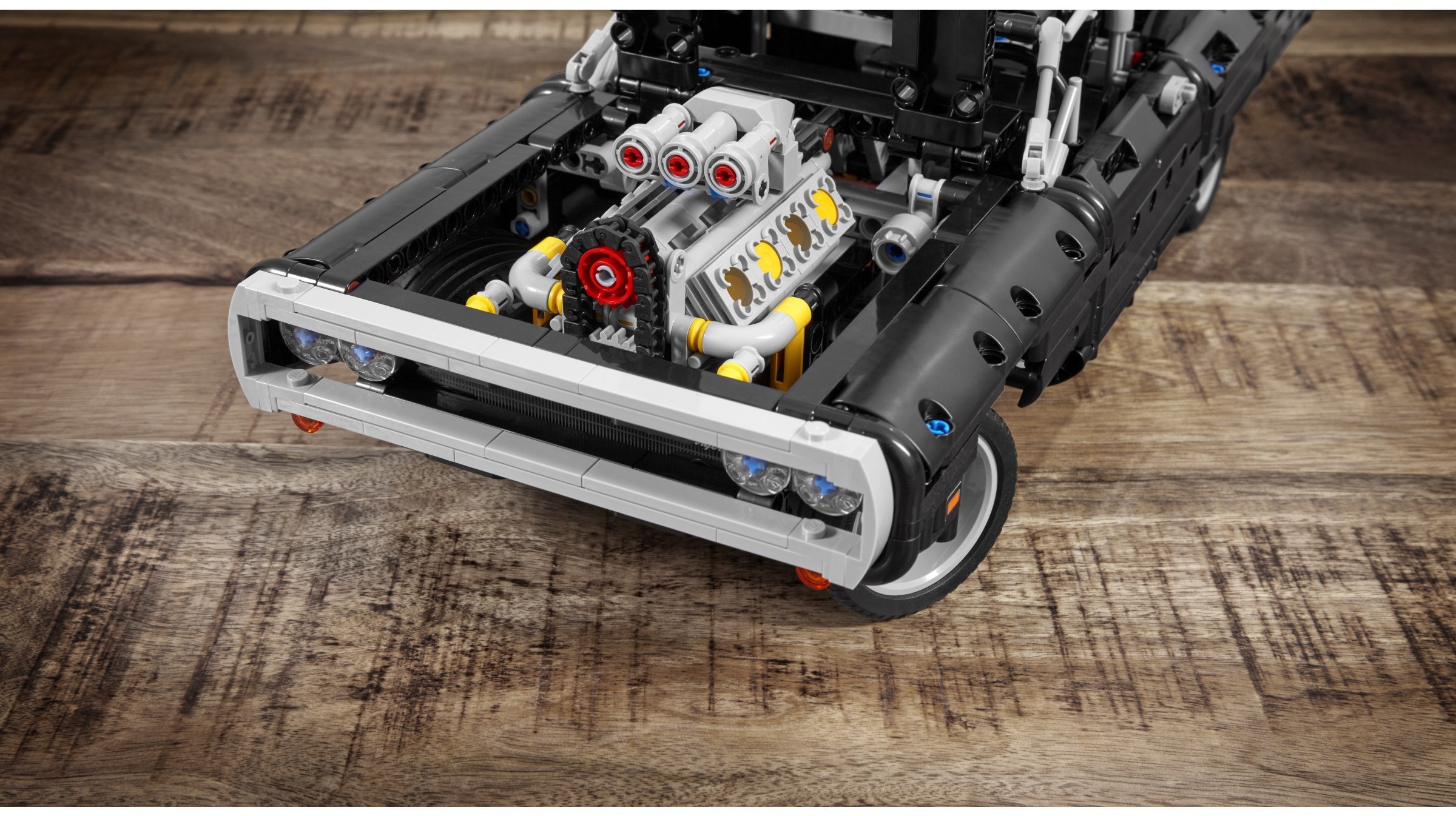 Конструктор LEGO Technic 42111 1077 дет. - фото 21