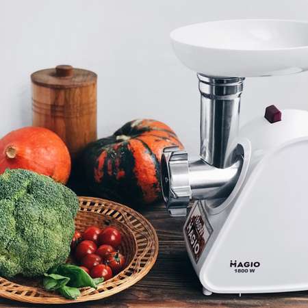 Мясорубка электрическая Magio МG-263 1800 ВТ с запасным ножом и 2 дополнительными насадками