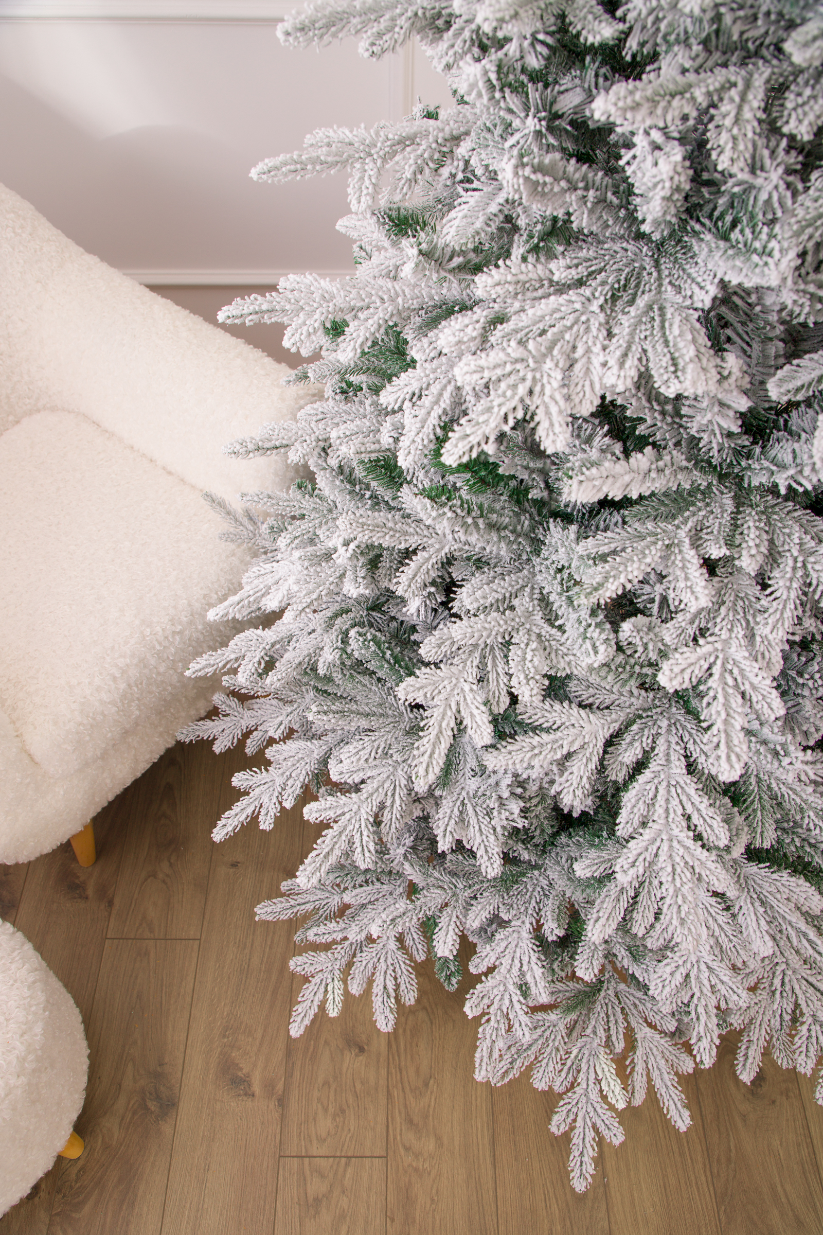 Ель заснеженная М-7 Империя Ёлок 240 см - фото 5