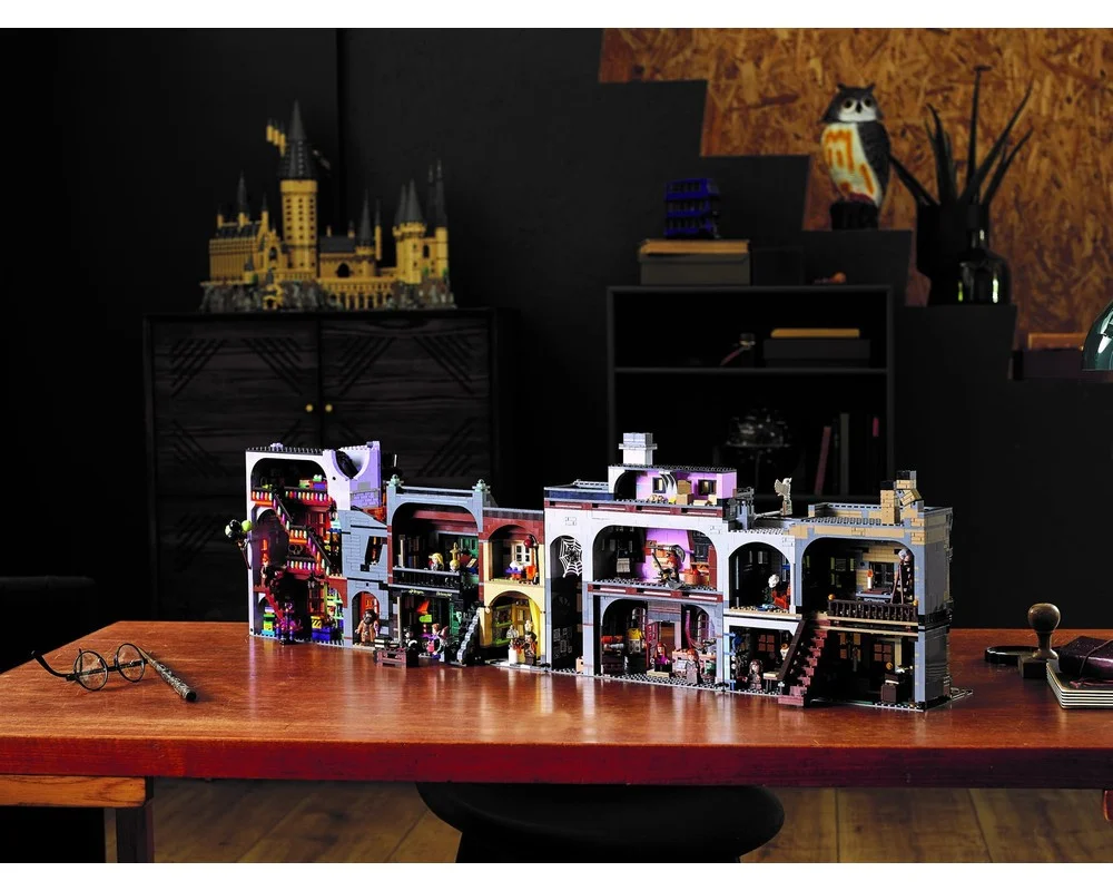 Конструктор LEGO Harry Potter 75978 5475 дет. - фото 42