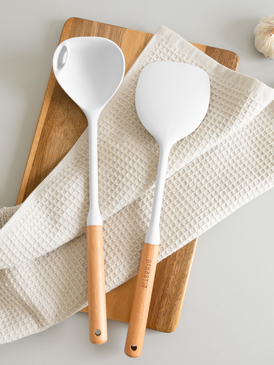 Набор кухонных принадлежностей DeNASTIA Силвуд (половник и лопатка) светло-серый A000345 - фото 6