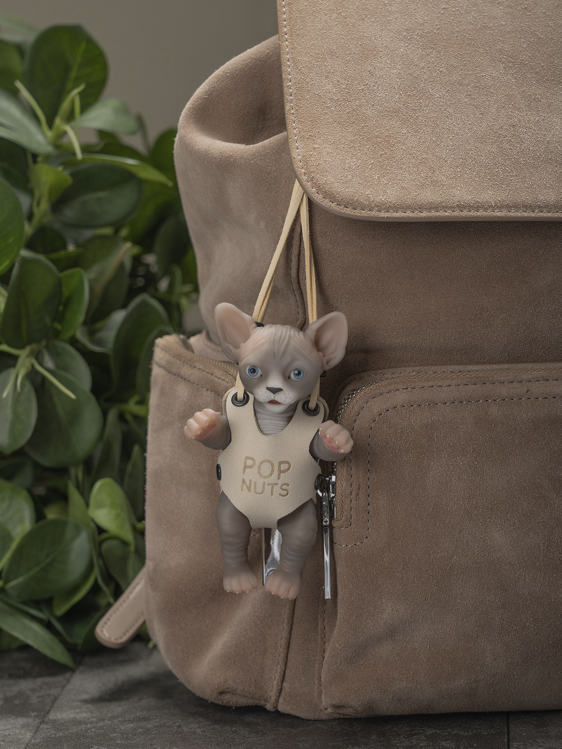 Фигурка Magic Manufactory POP Nuts Сфинкс серый - фото 19