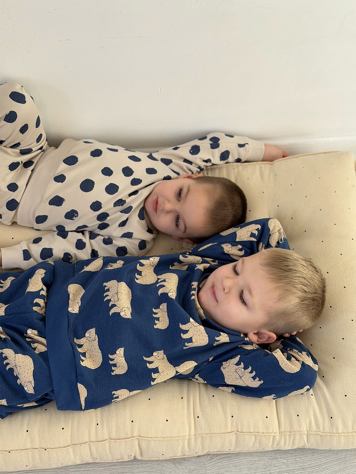 Свитшот Mjolk 9098673 - фото 2