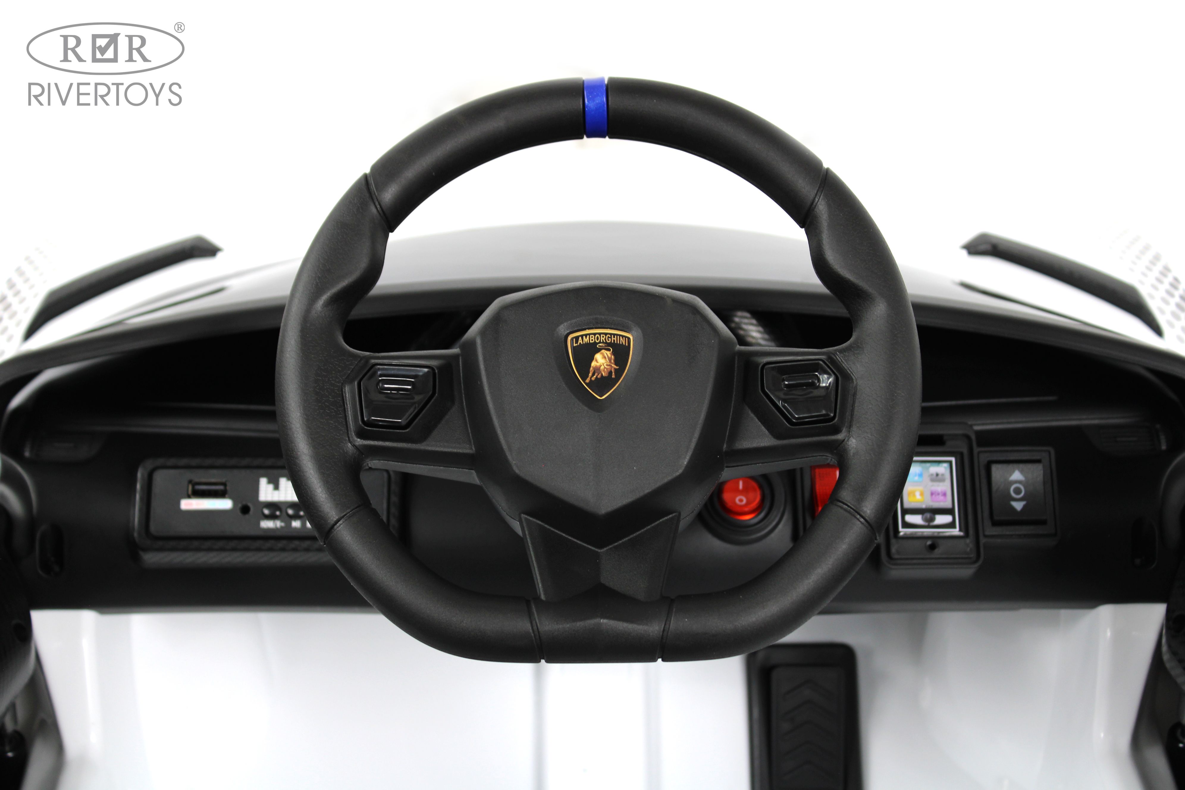 Электромобиль RIVERTOYS K888PX-WHITE С пультом ДУ - фото 8