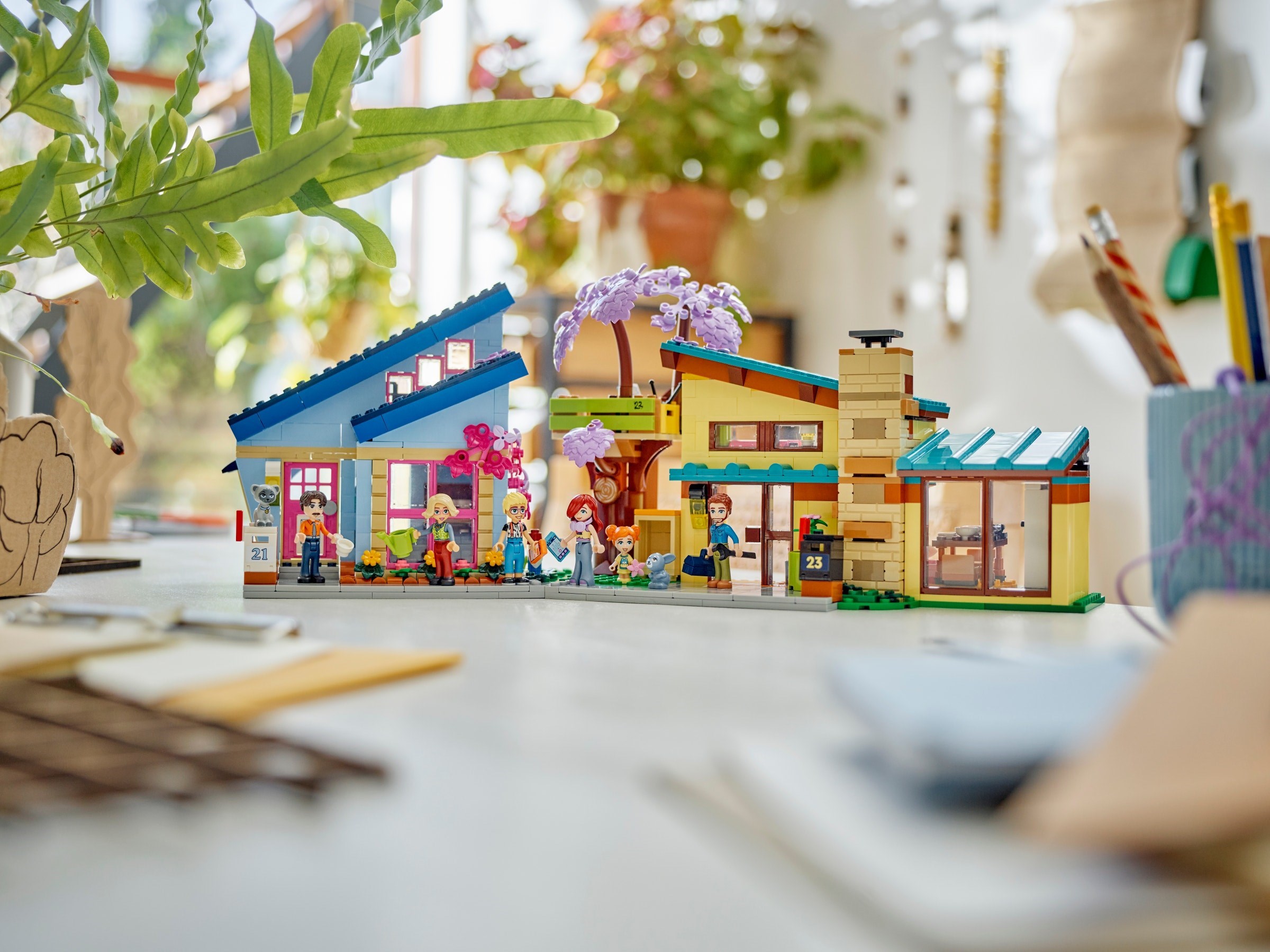 Конструктор LEGO Friends 42620 1126 дет. - фото 6
