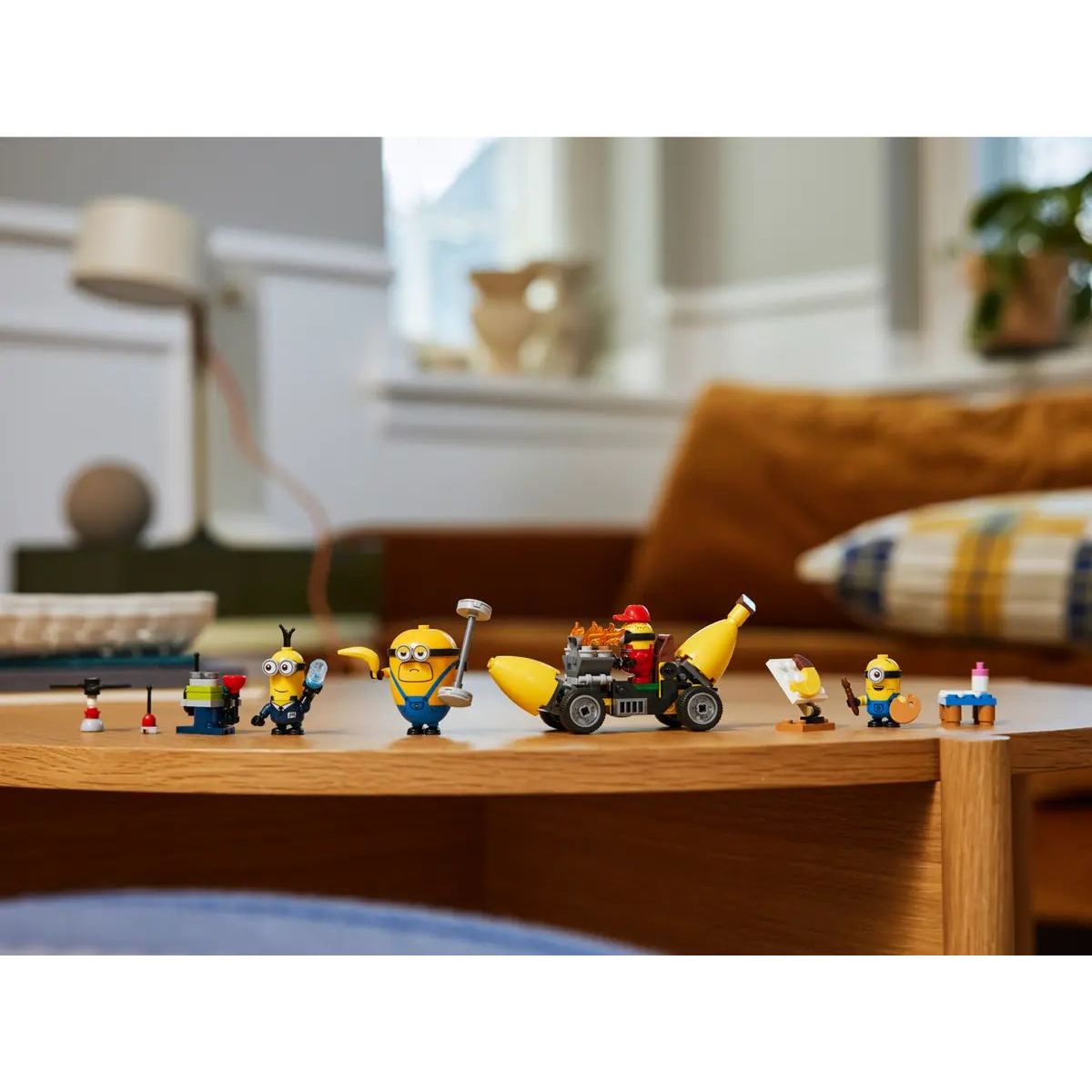 Конструктор LEGO Minions Миньоны и автомобиль банан 136 дет. - фото 9