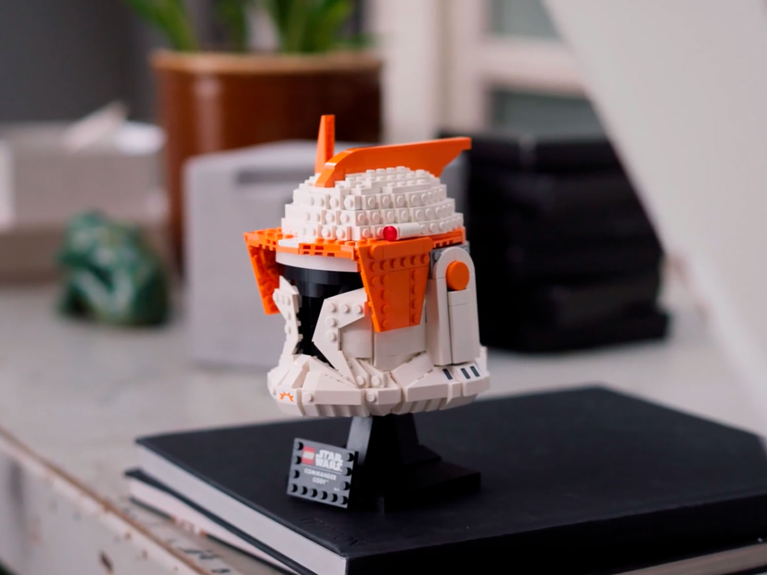 Конструктор LEGO Star Wars Шлем командира Коди блочный - фото 7