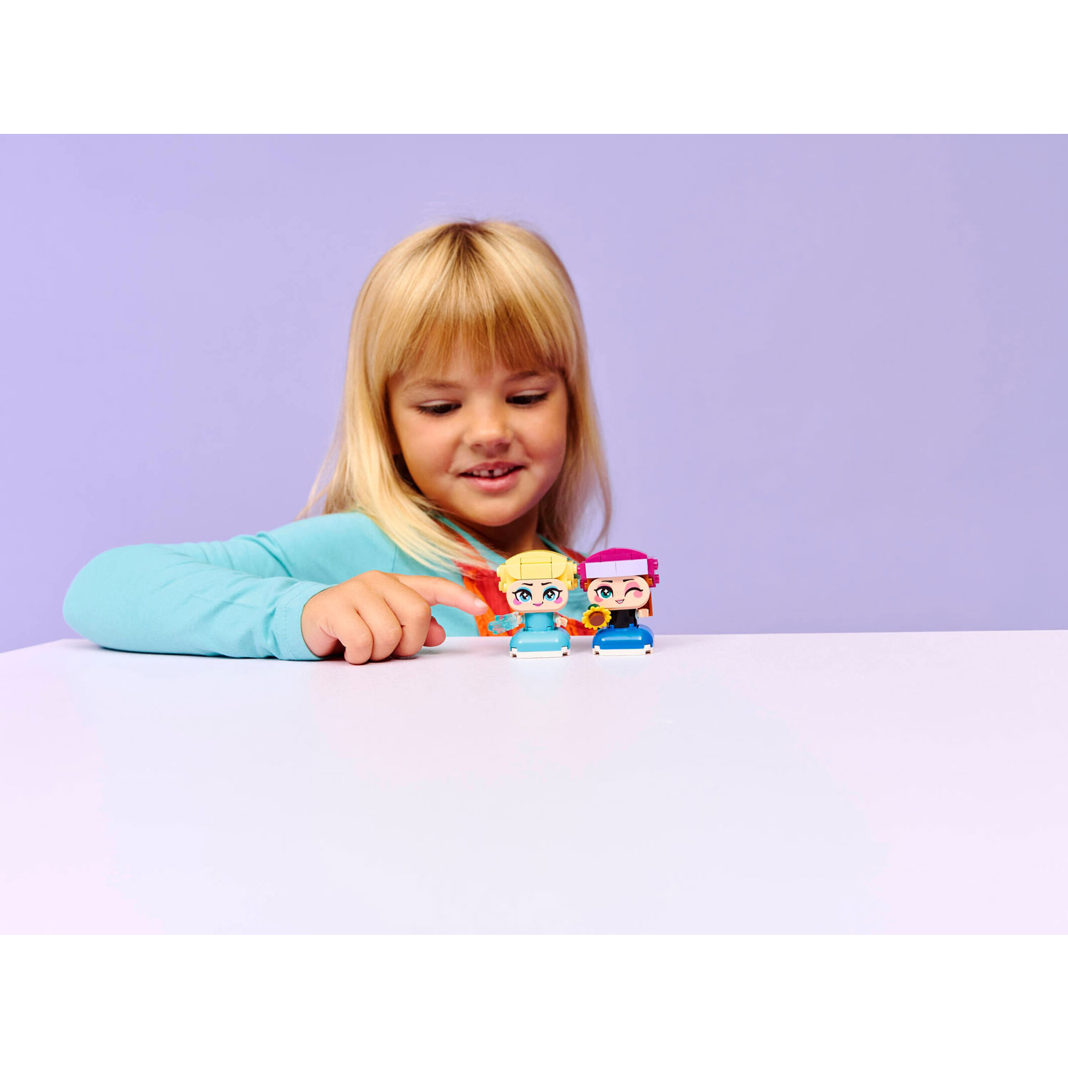 Конструктор LEGO Disney Princess Анна и Эльза 65 дет. - фото 9
