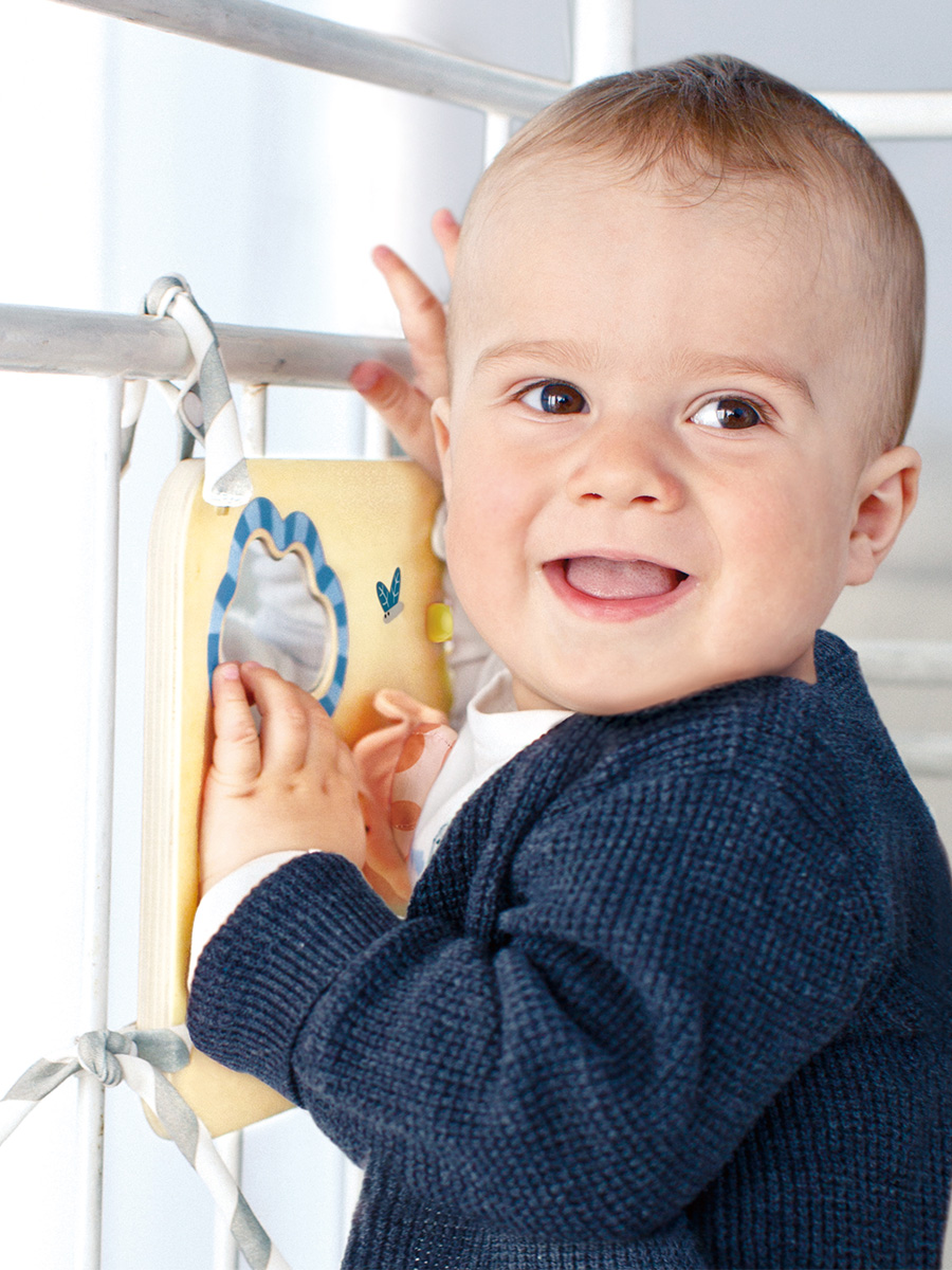 Игрушка Hape подвеска Друзья - фото 3