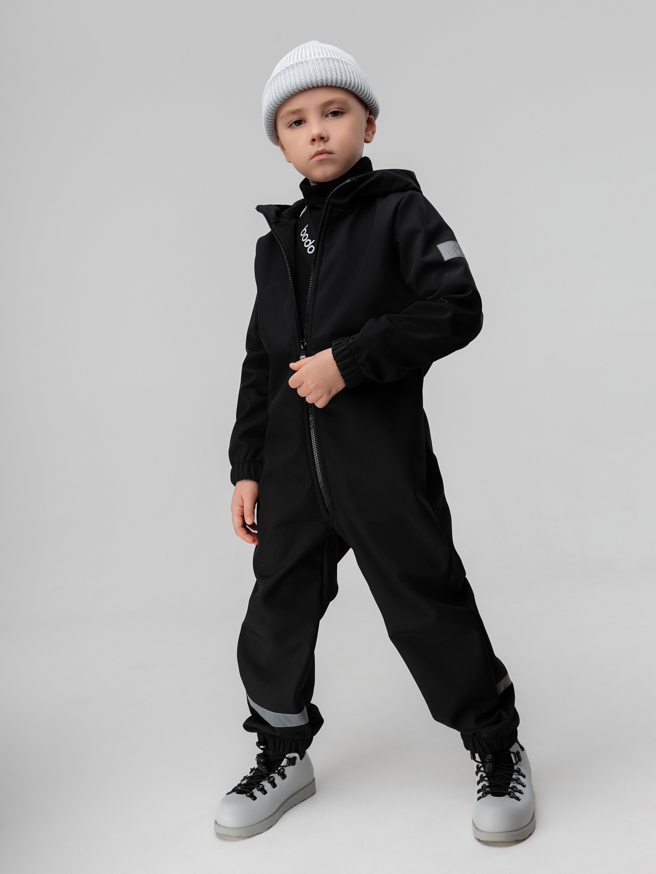 Изображение товара Демисезонный водо-ветронепроницаемый комбинезон Bodo 128 для малышей