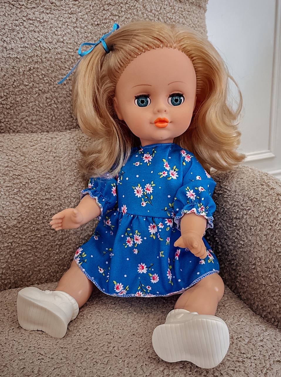 Кукла классическая СТРАНА КУКОЛ большая говорящая в платье высота 40 см 23-06.3 - фото 17