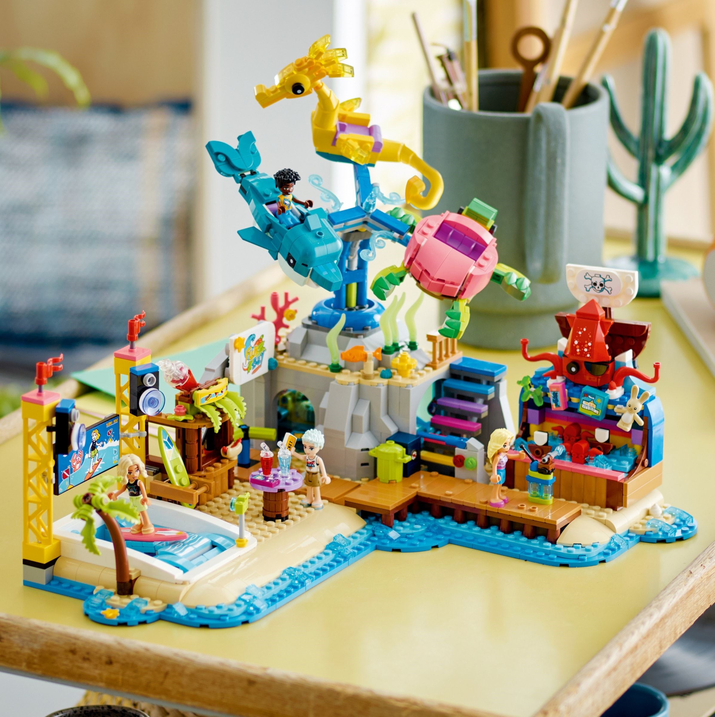Конструктор LEGO Friends 41737 1348 дет. - фото 9