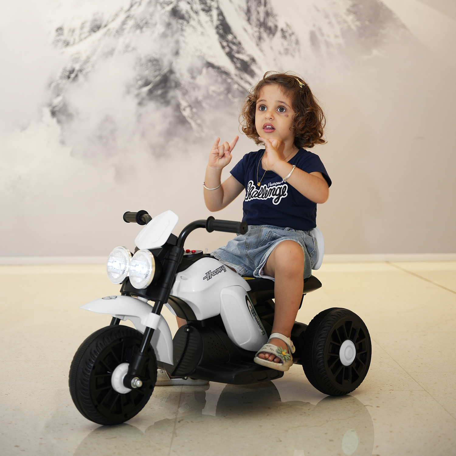 Электромотоцикл Kreiss Triumph С пультом ДУ - фото 5