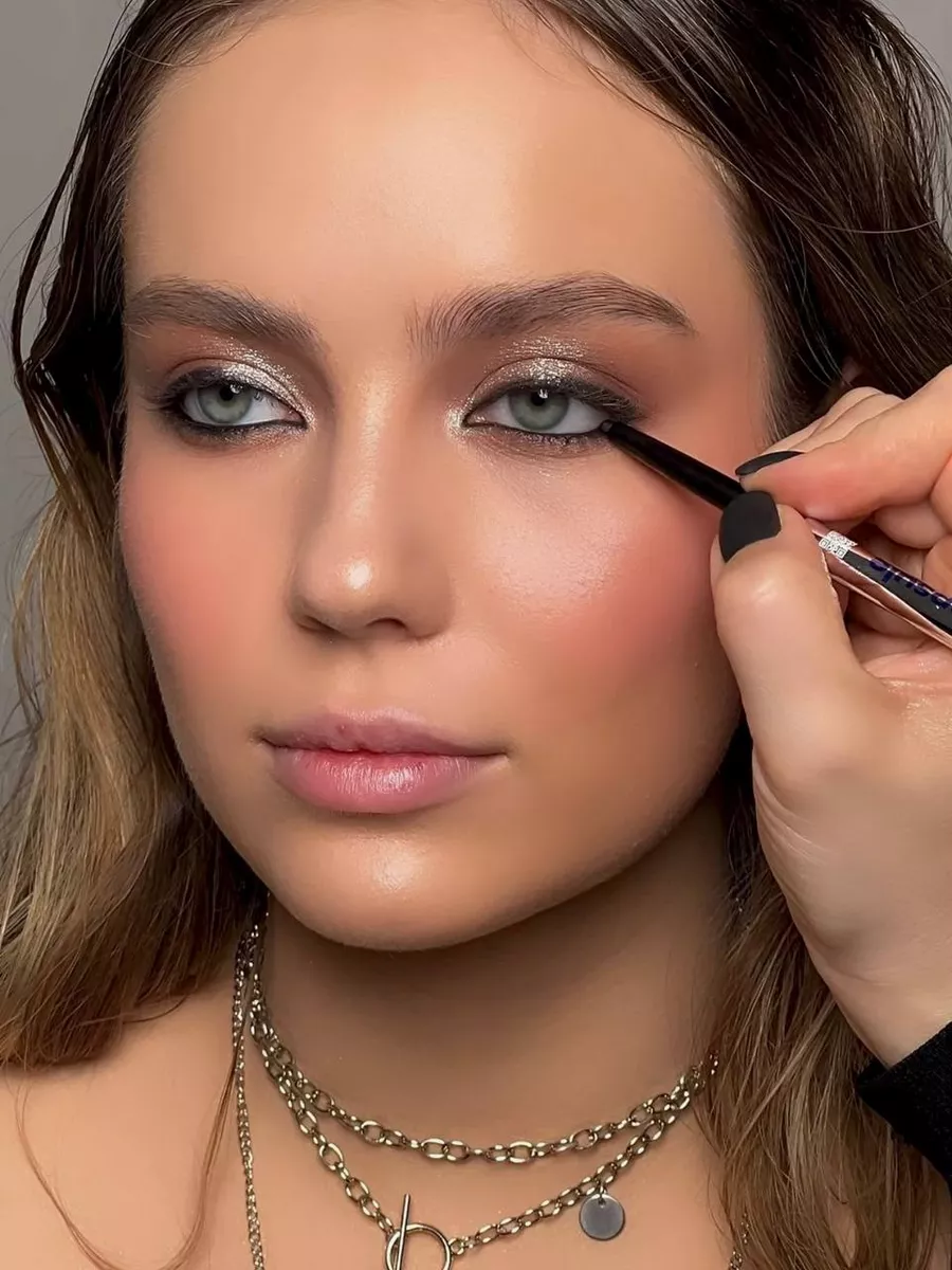 Косметические карандаши B.COLOUR PROFESSIONAL зеленый каял гелевый CAPSULE 03 Jade green - фото 10