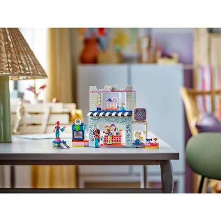 Конструктор LEGO Friends Парикмахерская и магазин блочный