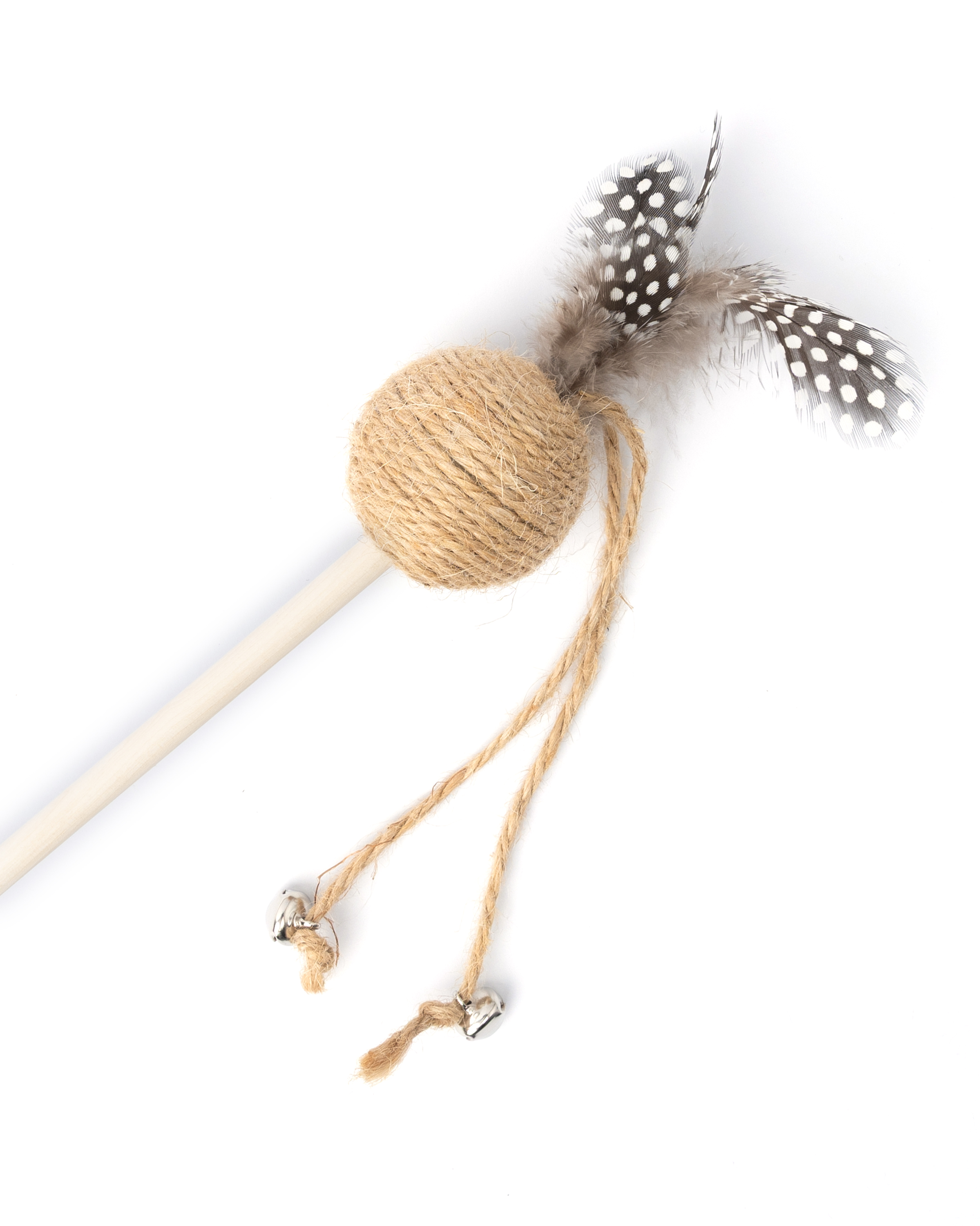 Дразнилка для кошек Barbaks джутовый шарик с пером и бубенчиком 40см - фото 2