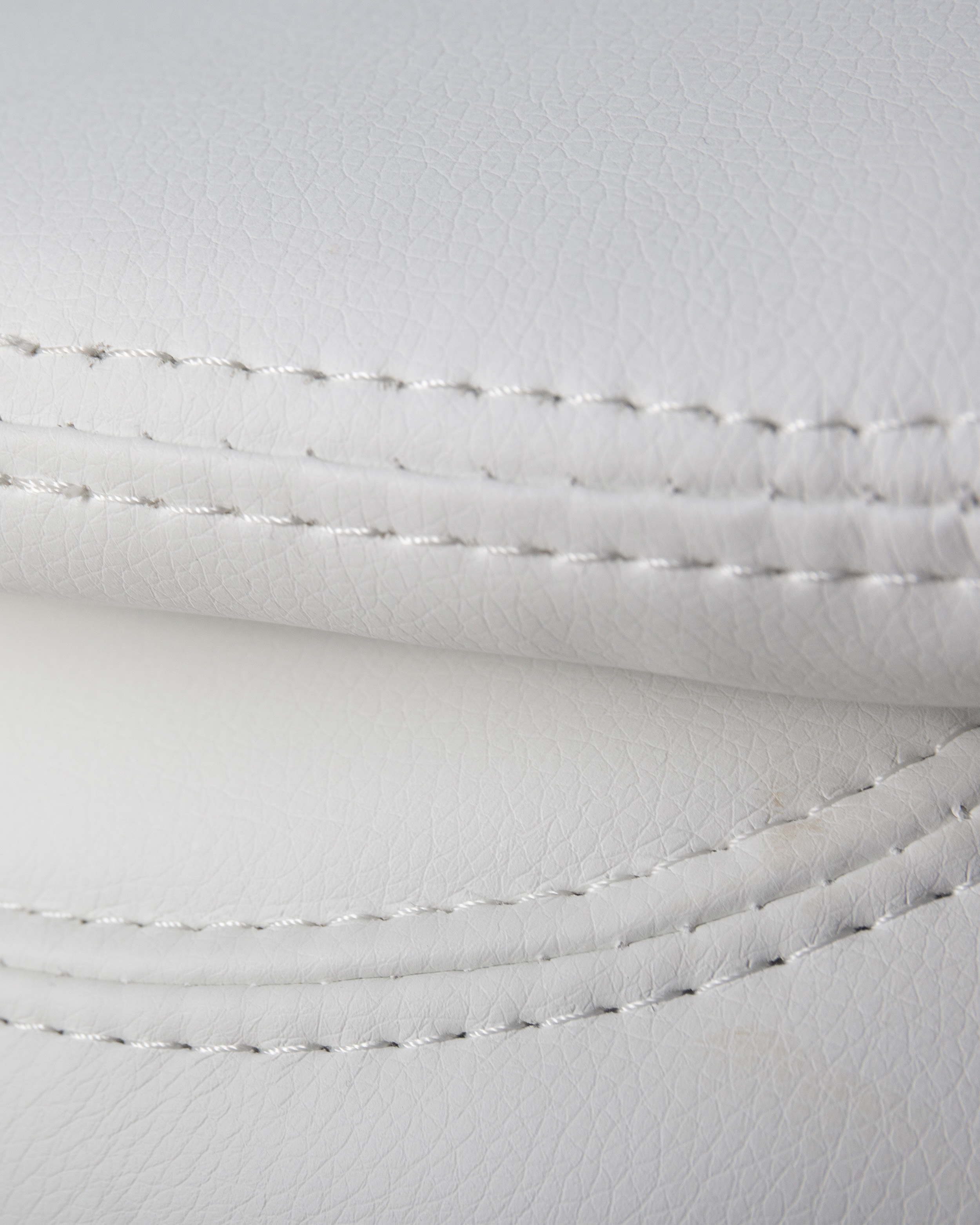 Компьютерное кресло DOBRIN белый - фото 10