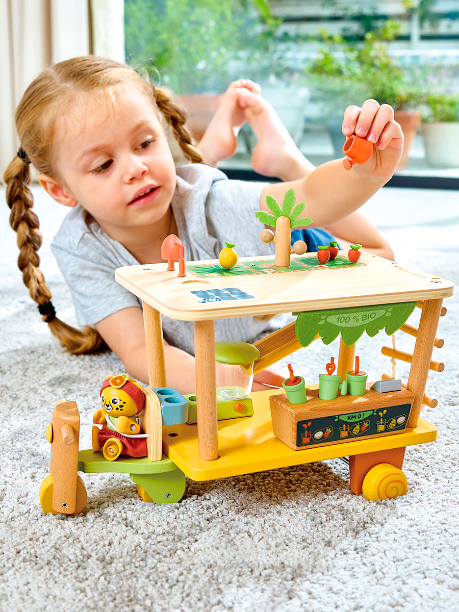 Игровой набор Hape Магазин на колесах - фото 1