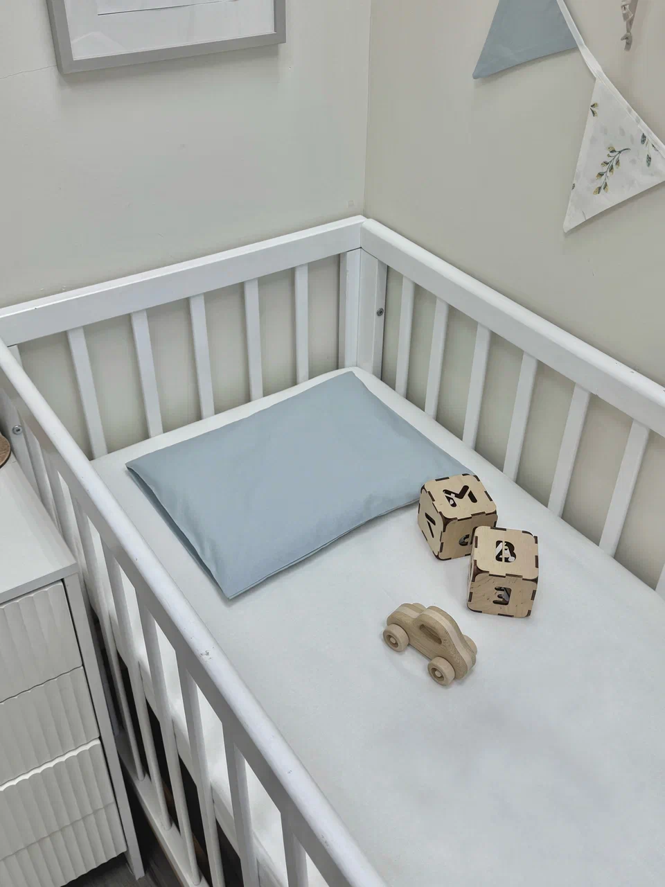 Подушка для новорожденных MamiBro с наволочкой 30 x 40 см - фото 8