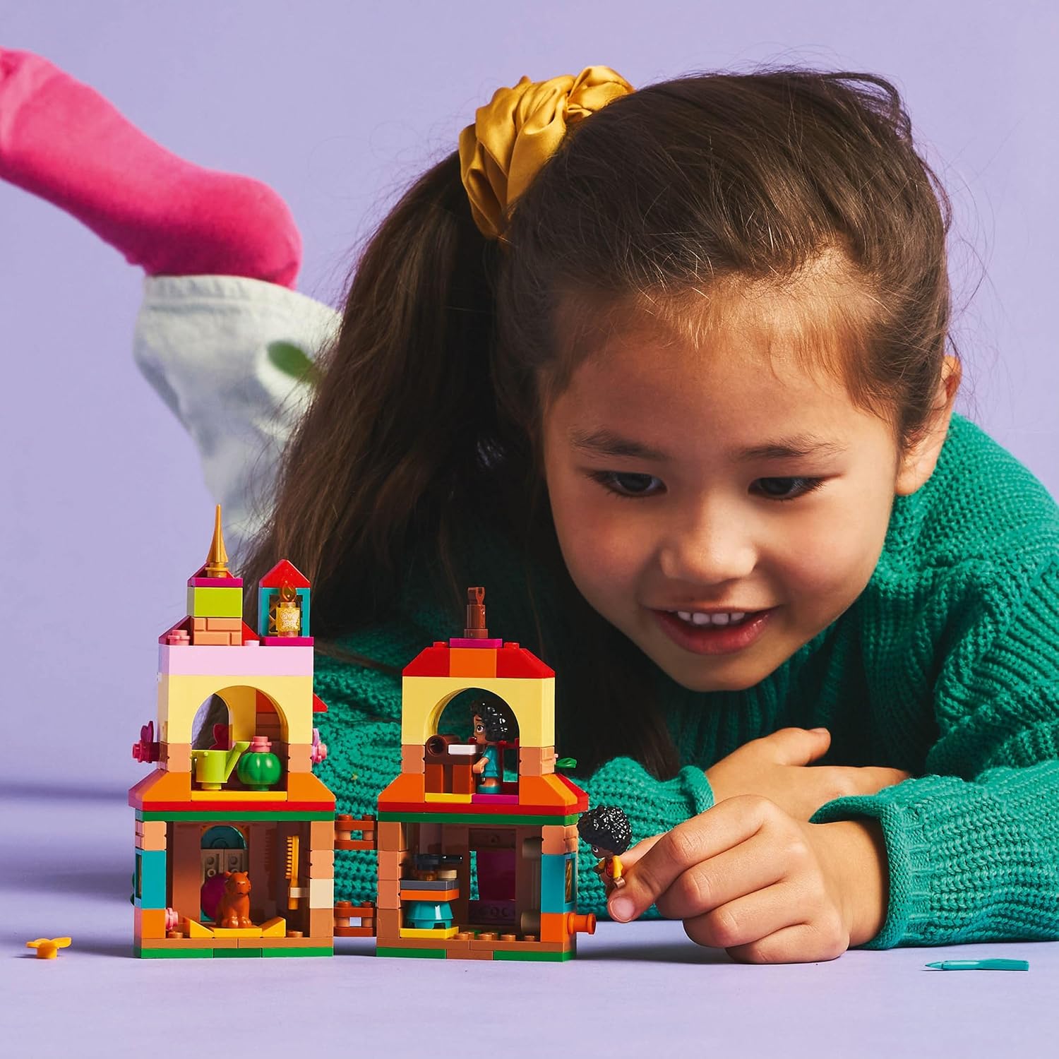 Конструктор LEGO Disney Princess Мини-домик Энканто 186 дет. - фото 6