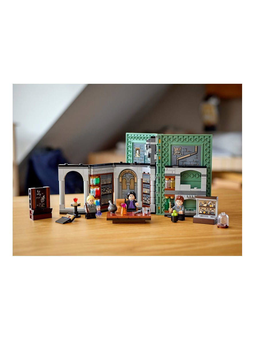 Конструктор LEGO Harry Potter Урок зельеварения 271 дет. - фото 13