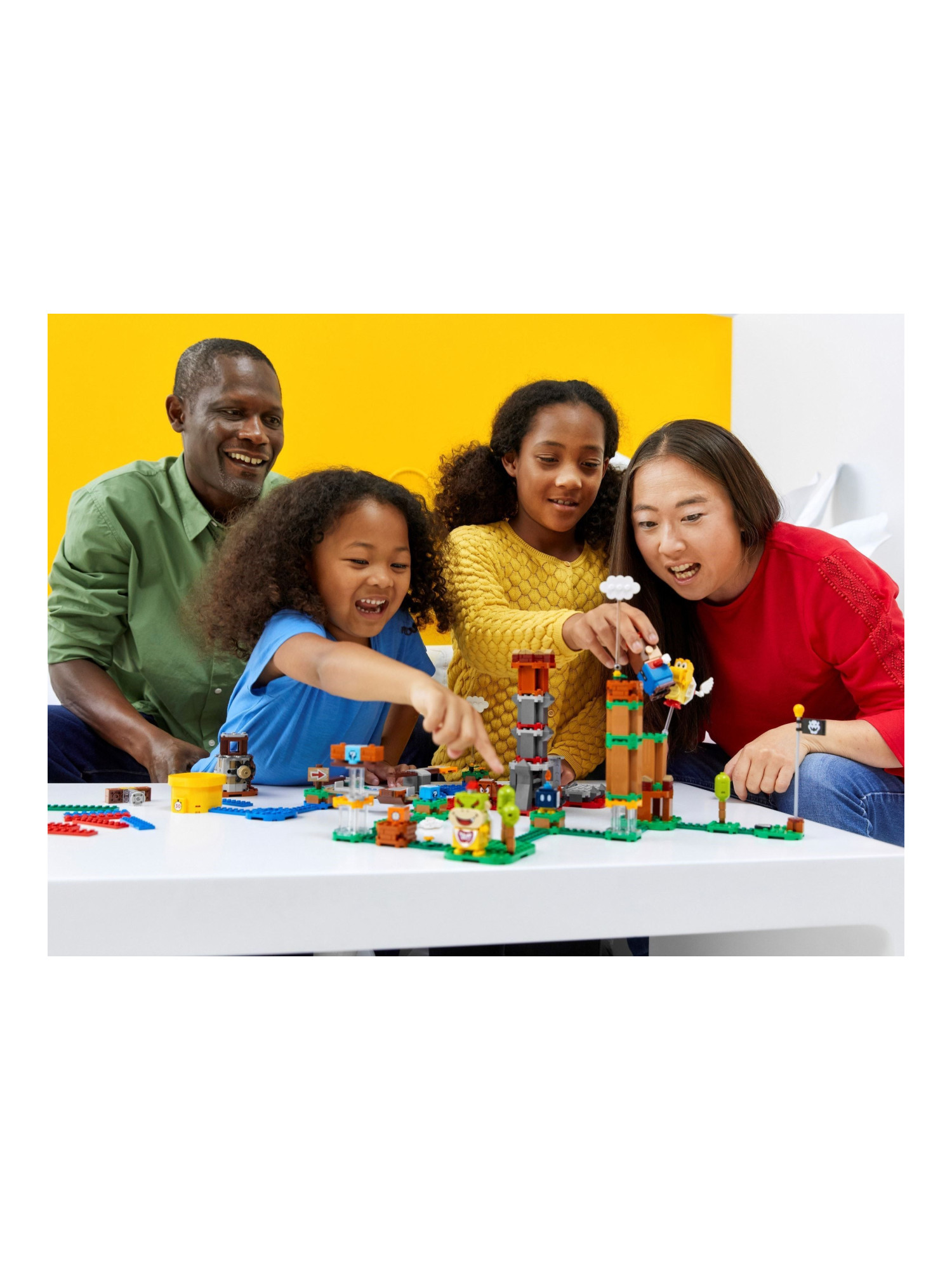 Конструктор LEGO Super Mario Твои уровни 366 дет. - фото 6