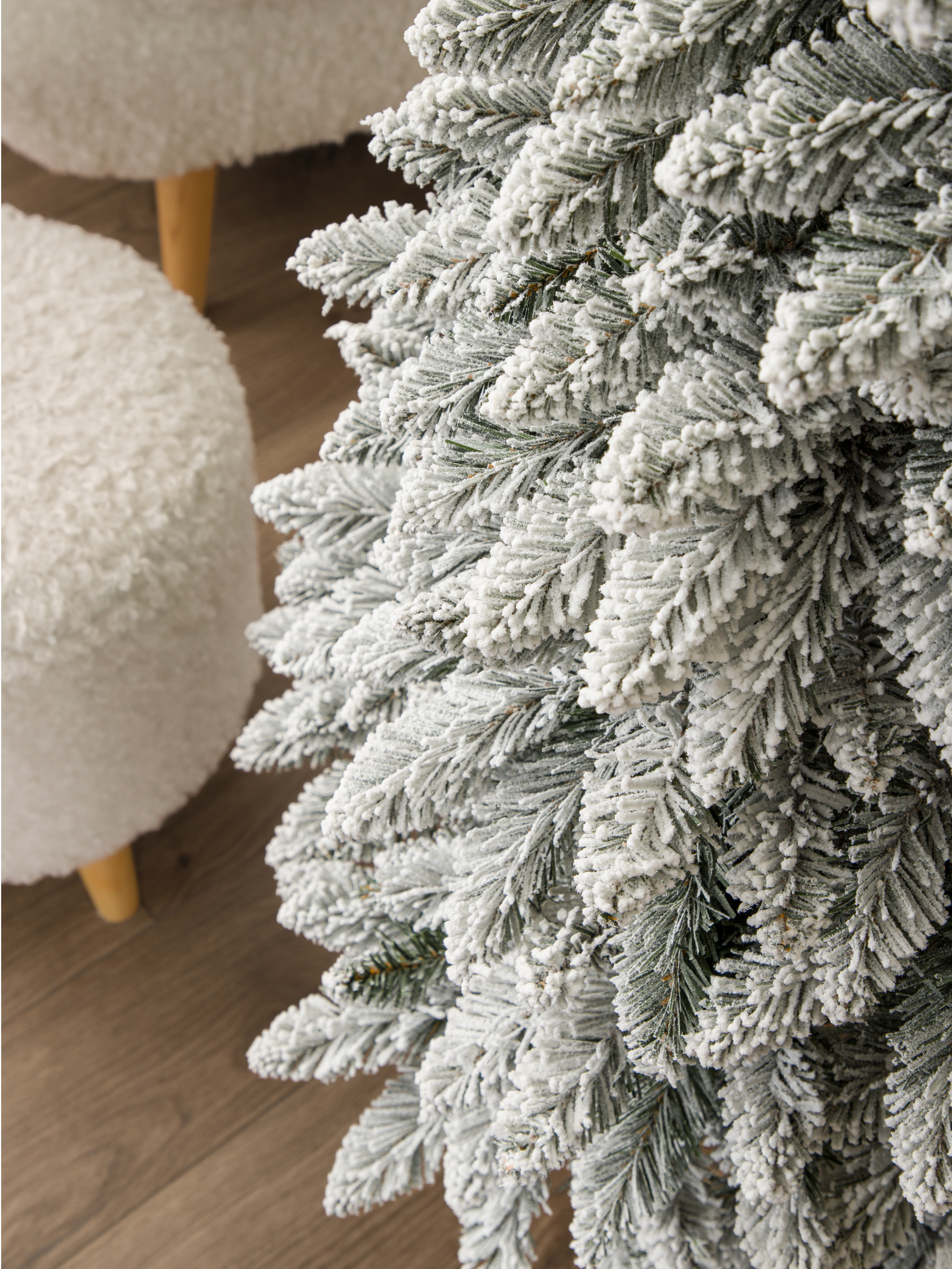 Ель Снежная буря Империя Ёлок 210 см - фото 4