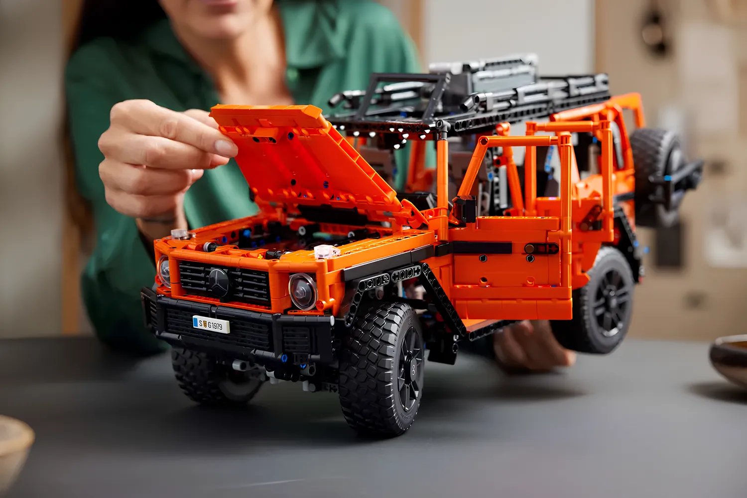 Конструктор LEGO Technic 42177 2891 дет. - фото 2
