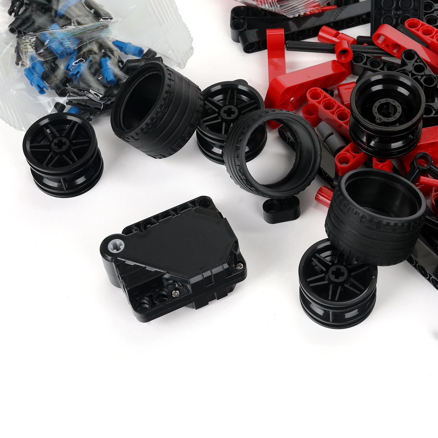 Конструктор Город мастеров Суперкар Ferrari 445 дет. - фото 4