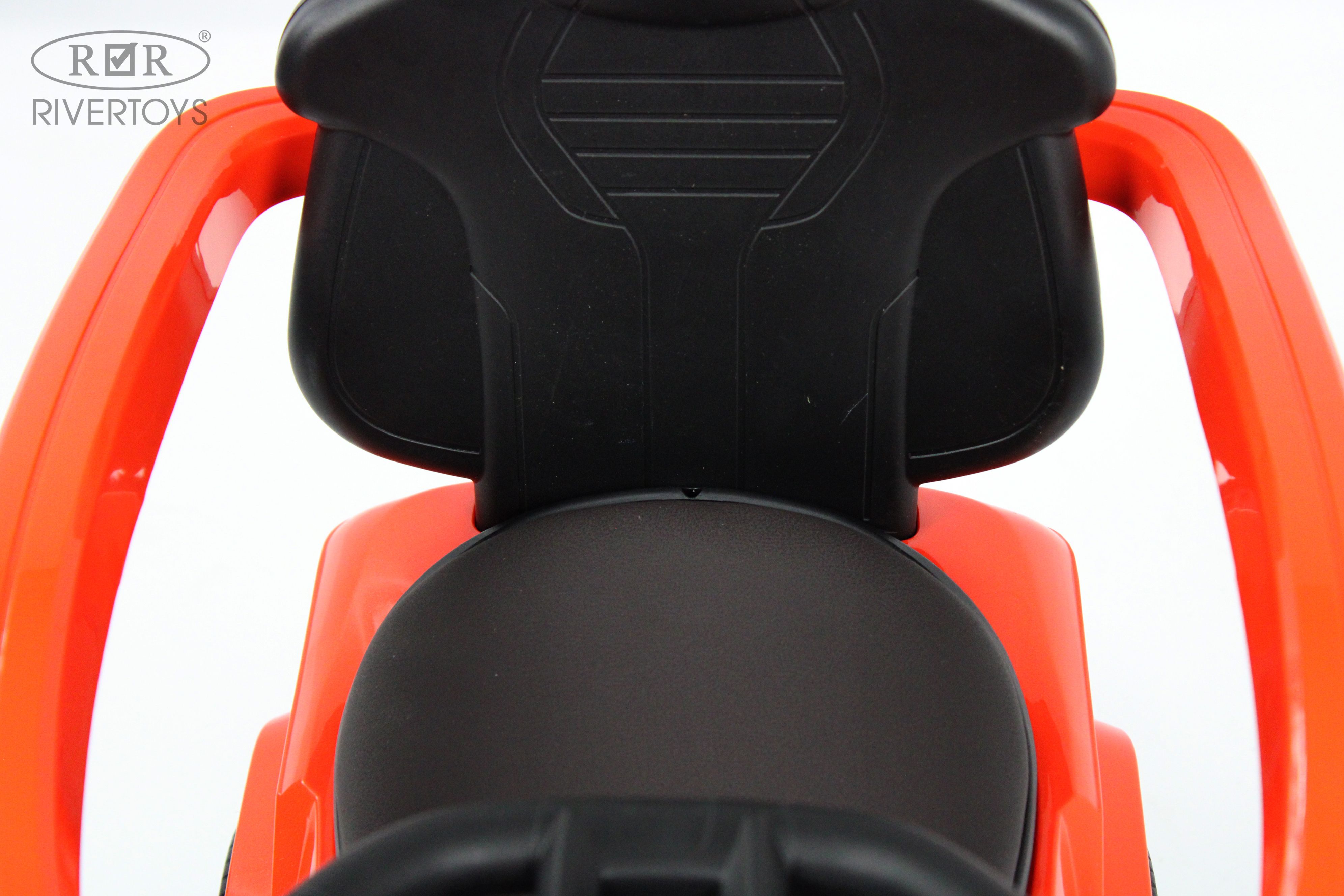 Каталка RIVERTOYS Mercedes-Benz G63 Red Diamond красный - фото 8