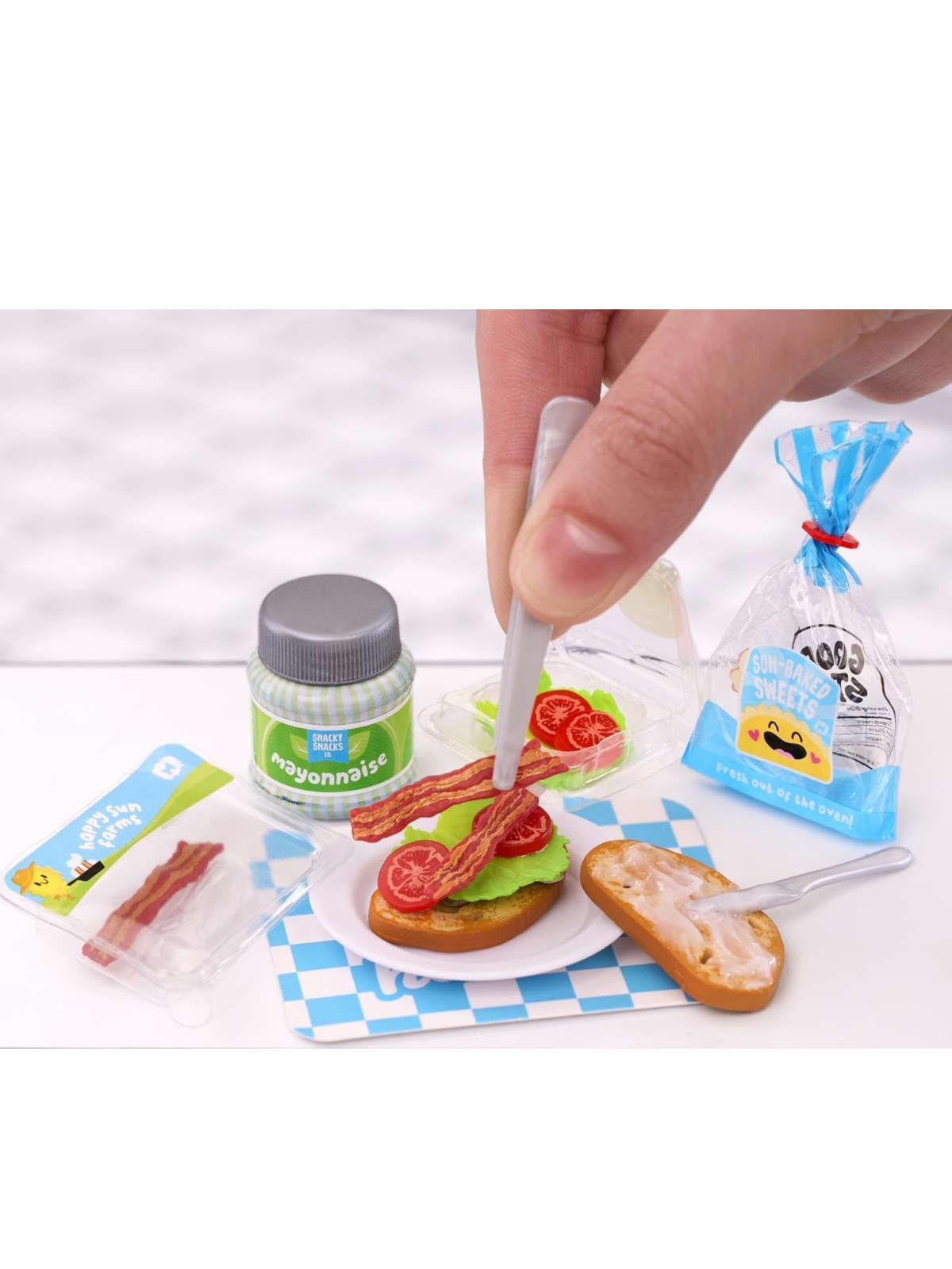 Игровой набор MGAs MiniVerse Series 3 Food Cafe мини-еда - фото 5