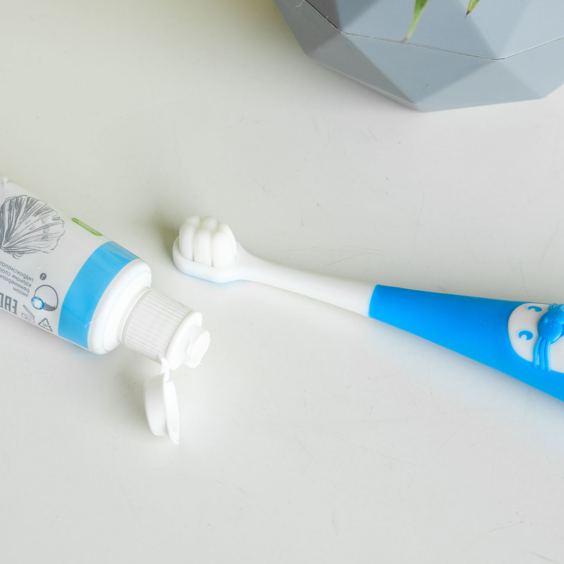 Зубная щетка классическая Чистый Зуб от 2 лет 1 шт. - фото 11