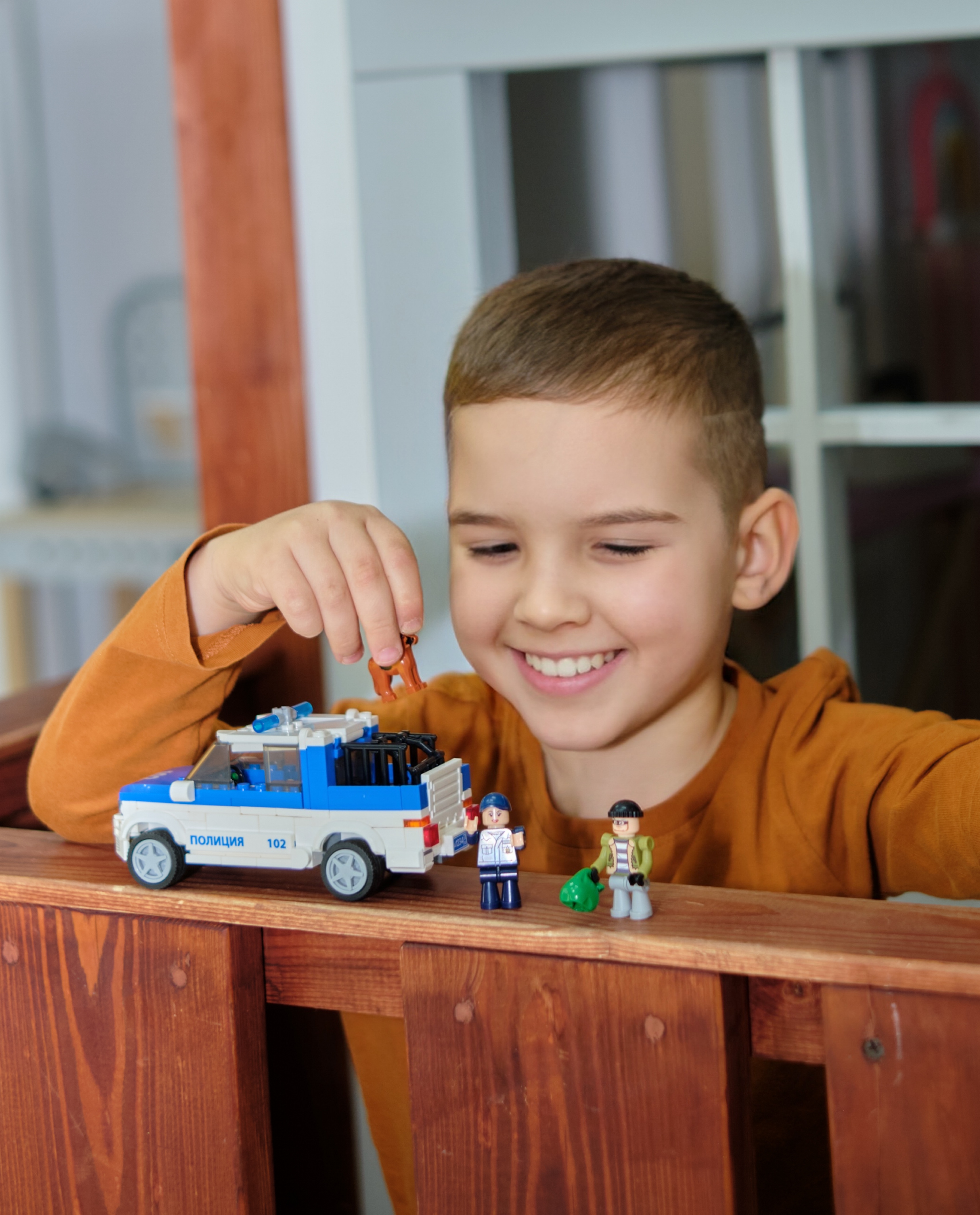 Конструктор brick labs Полицейский автомобиль 272 дет. - фото 5