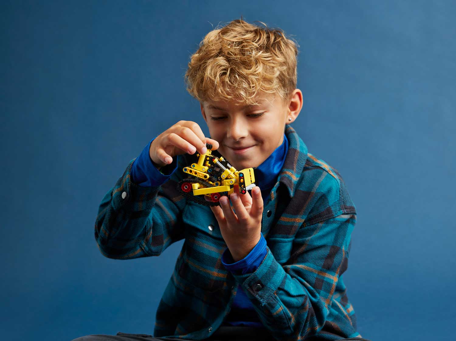 Конструктор LEGO Technic Тяжелый бульдозер 42163 195 дет. - фото 8