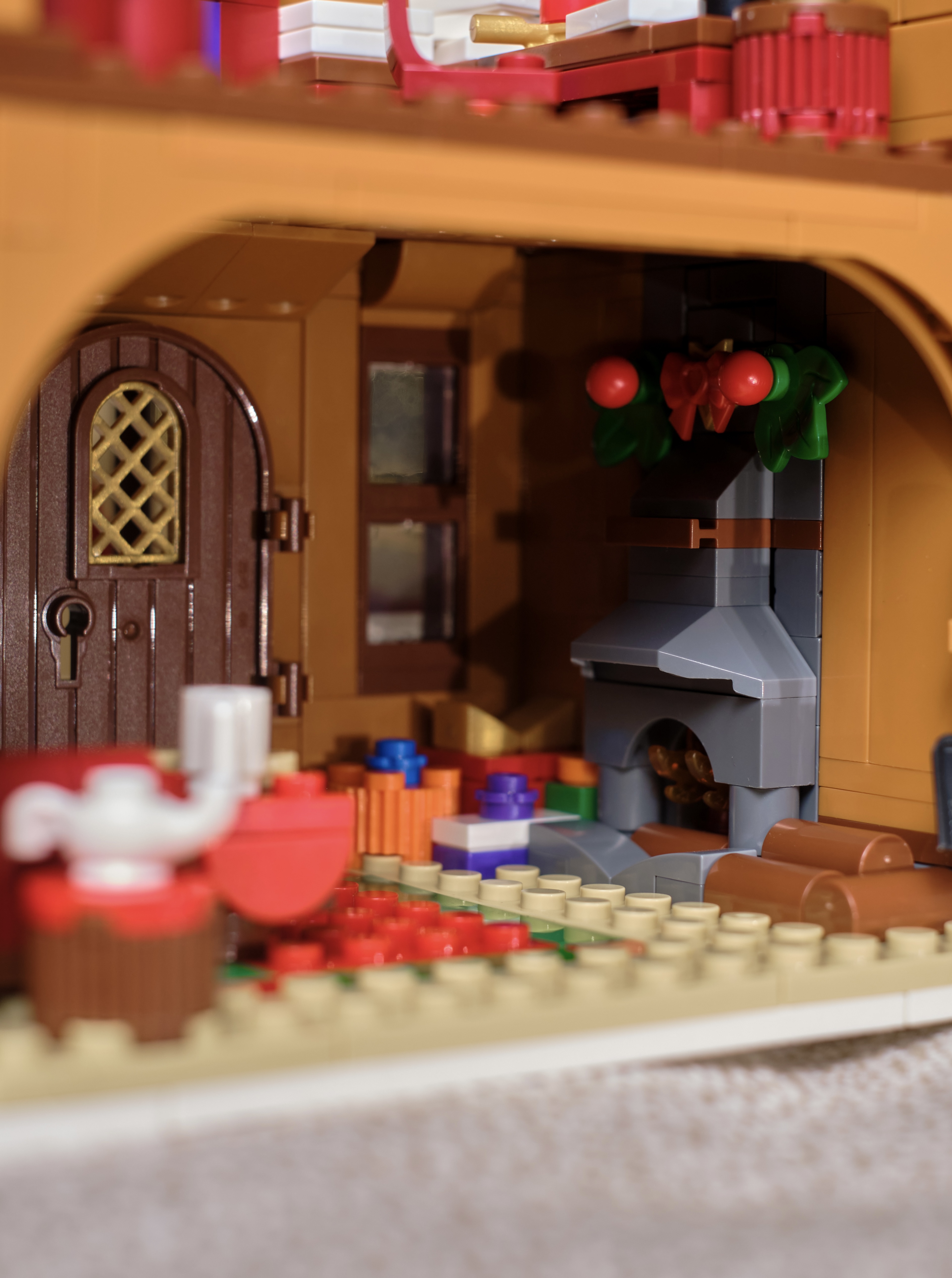 Конструктор brick labs Дом Деда Мороза 922 дет. - фото 8