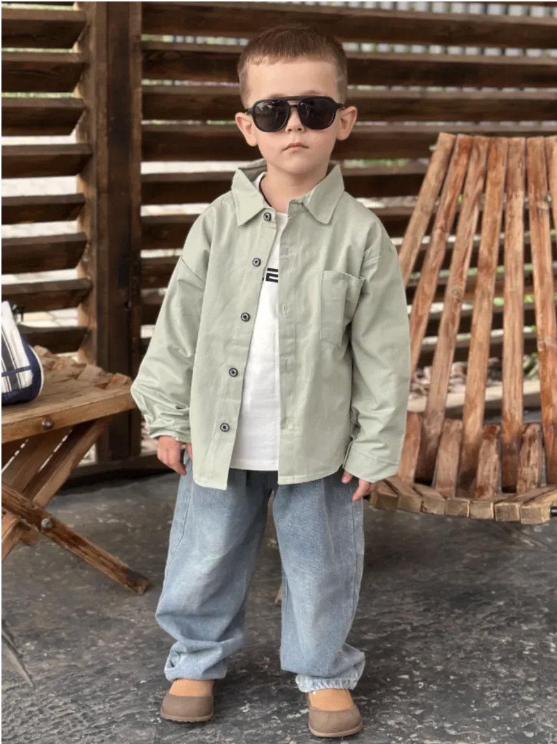 Костюм Everforkids тройка рубашка зеленая с джинсами - фото 4