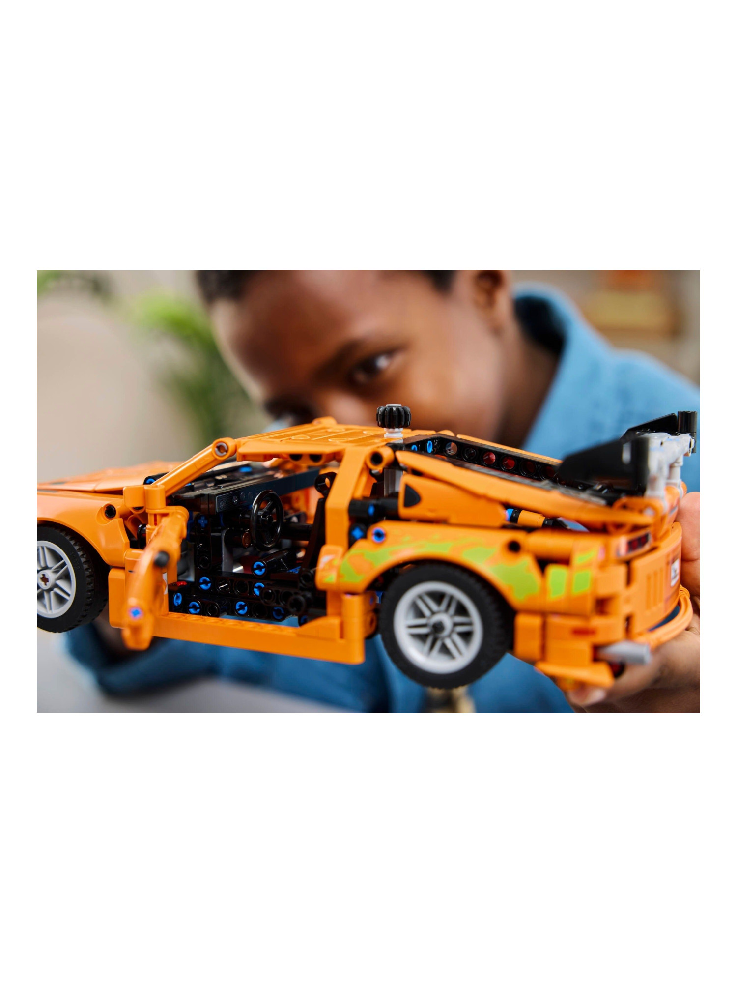Конструктор LEGO Technic Тойота Супра MK4 810 дет. - фото 5
