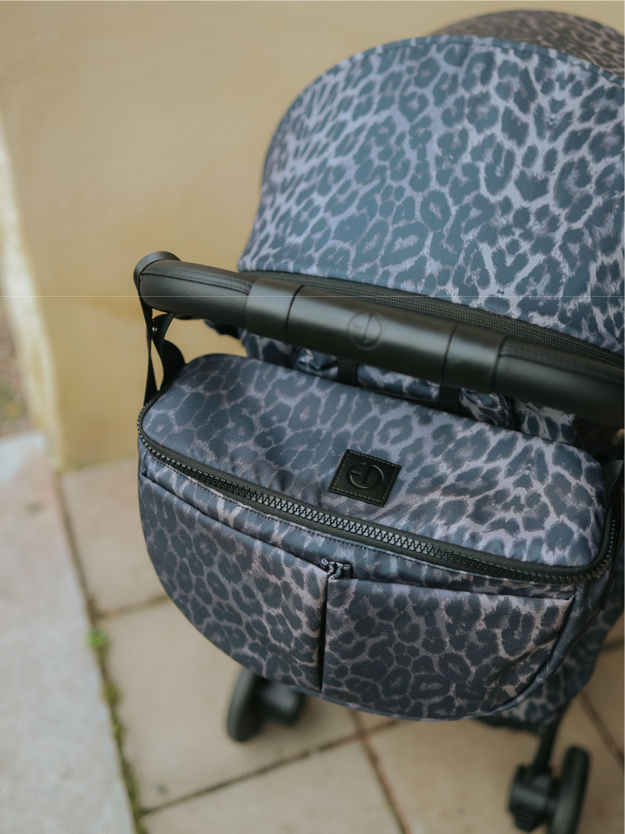 Сумка Elodie Half Moon Le Leopard - фото 9