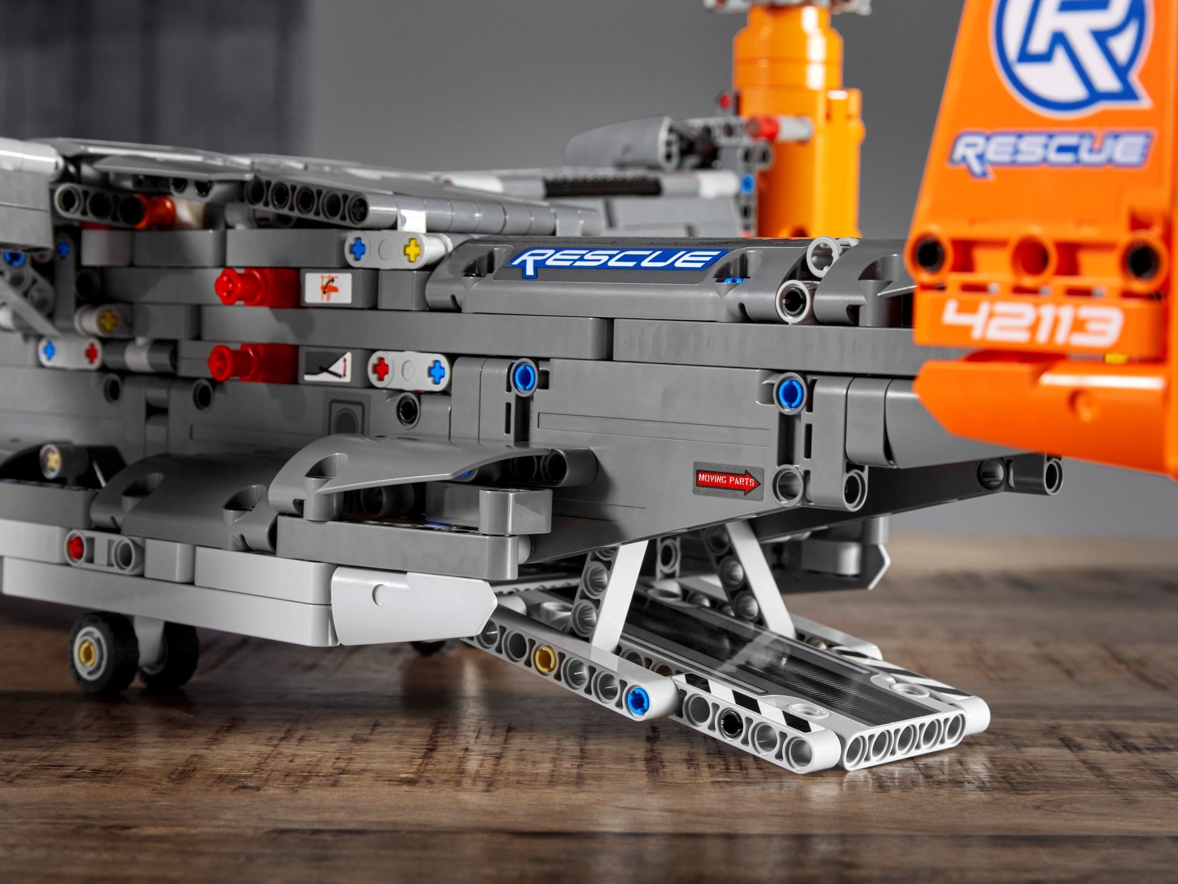 Конструктор LEGO Technic 42113 1636 дет. - фото 7