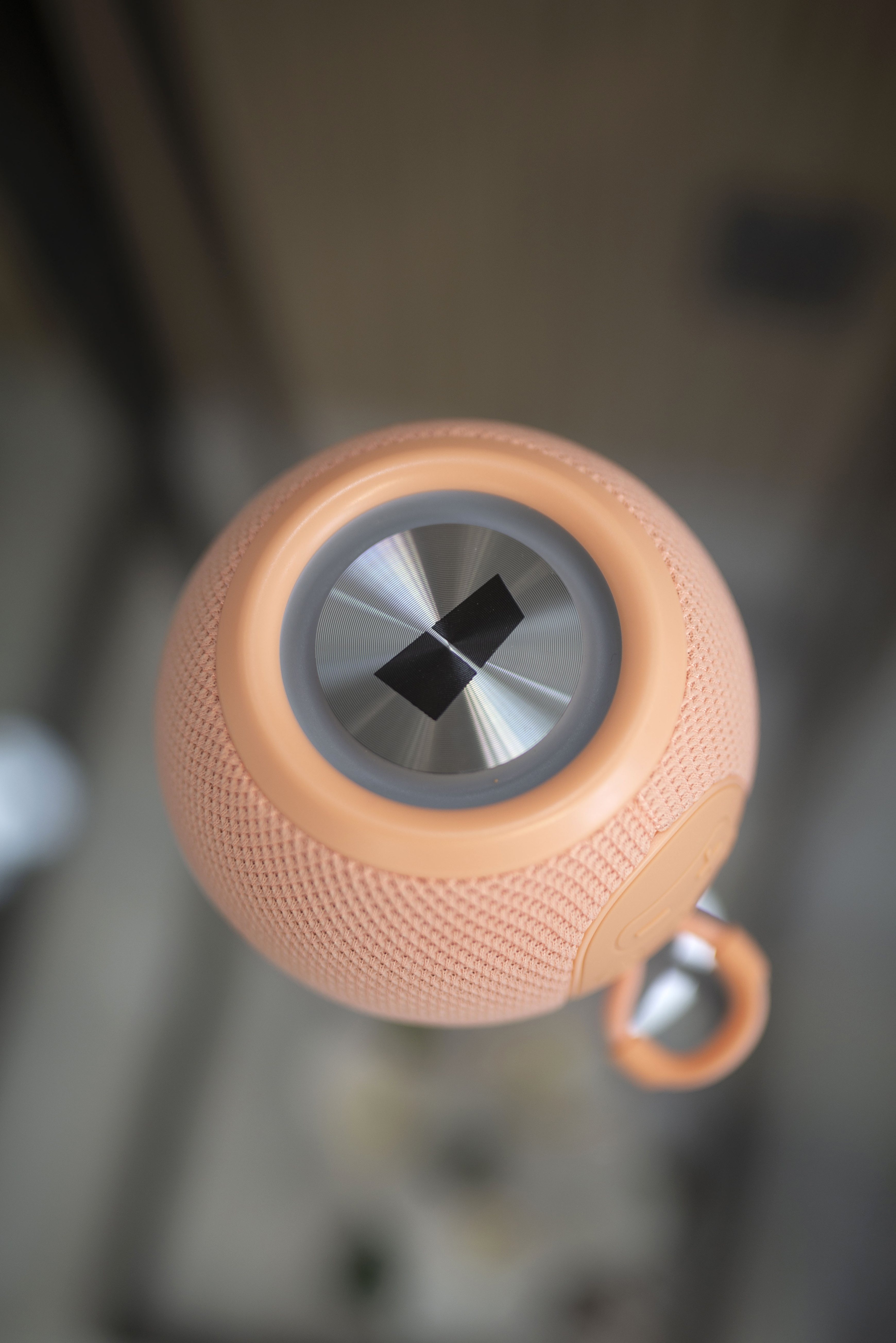 Bluetooth колонка More Choice BS55 Peach - фото 10