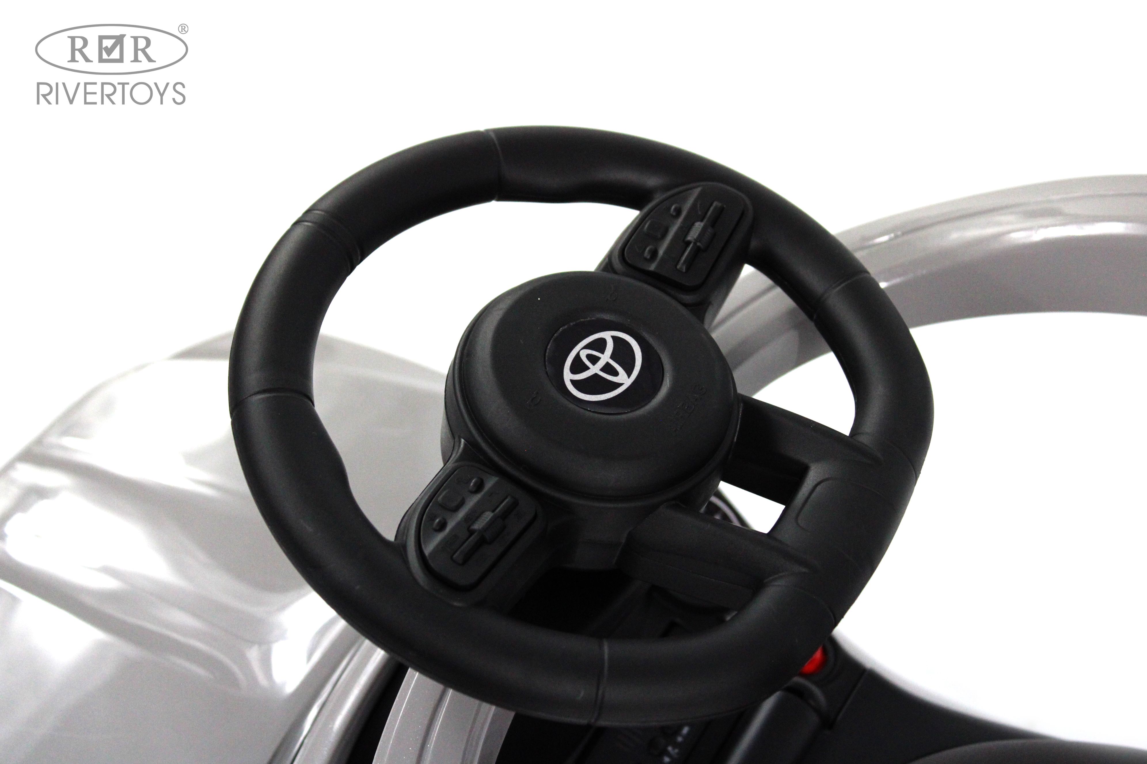 Электромобиль RIVERTOYS Toyota Z002ZZ-A-GREY С пультом ДУ - фото 9