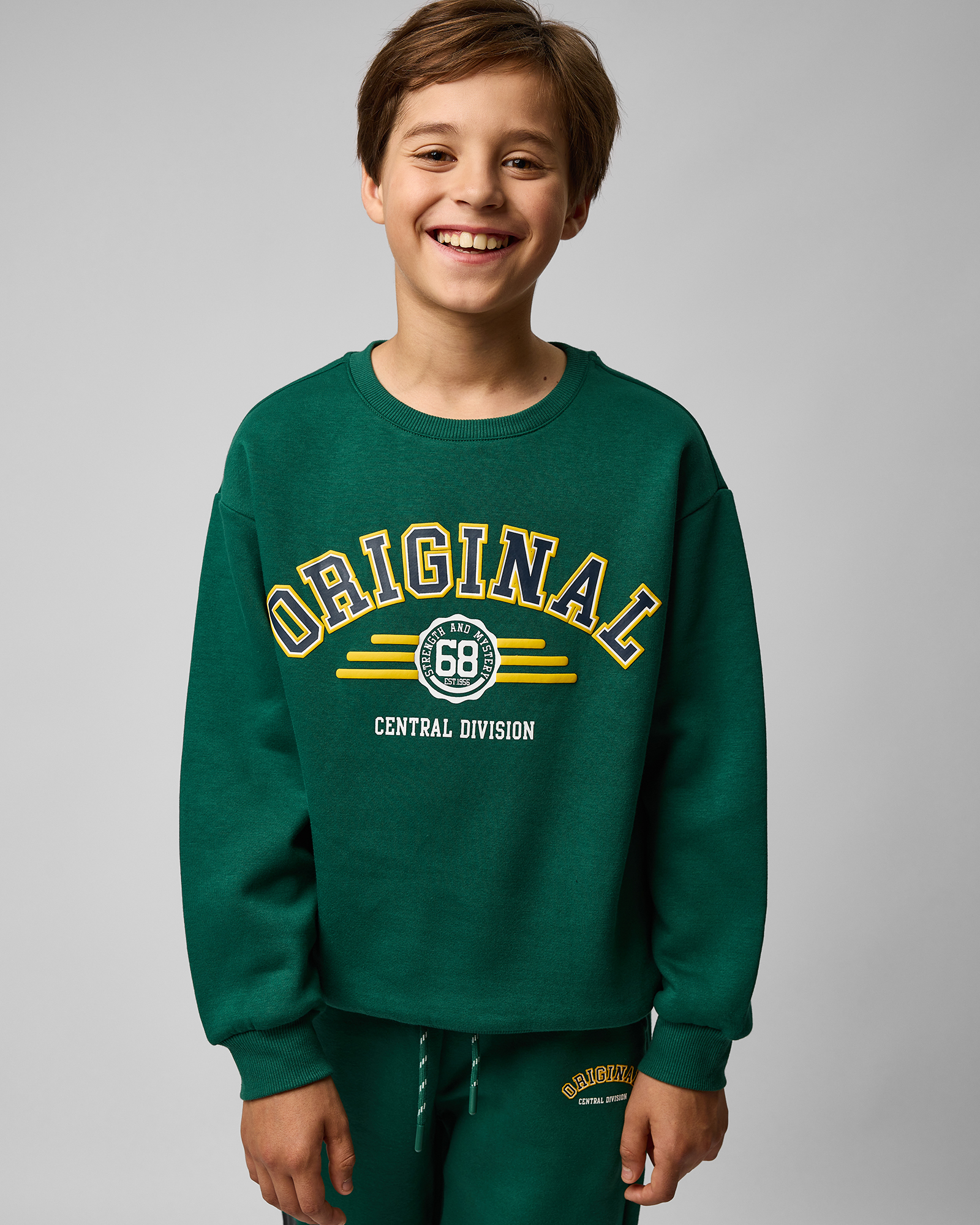 Свитшот Futurino W24FU1-B41Ttb-44 - фото 1